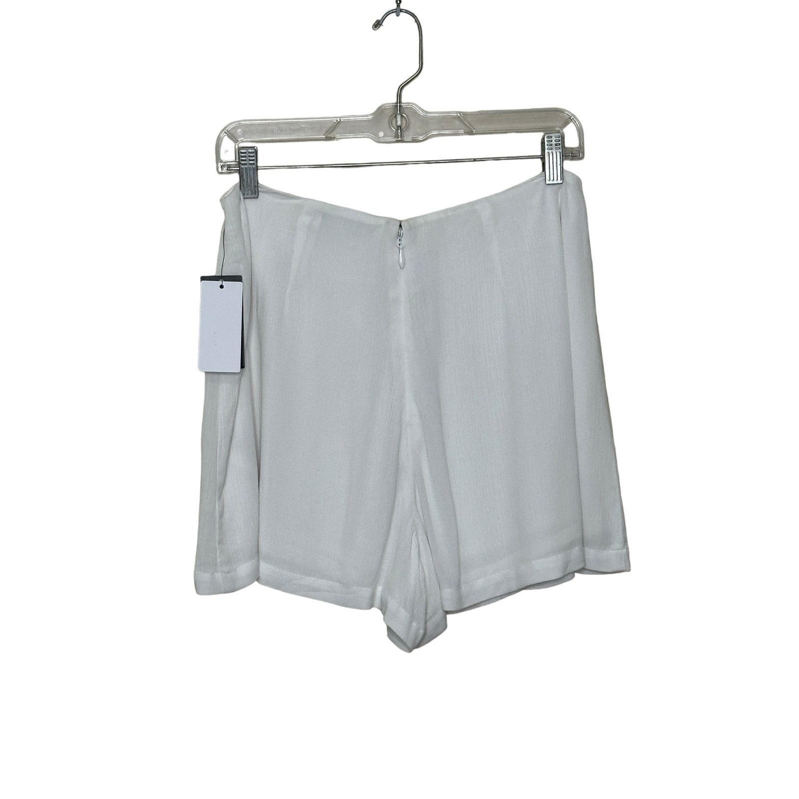 Guess Guess white rayon shorts size Medium Size 30" / US 8 / IT 44 - 9 Thumbnail