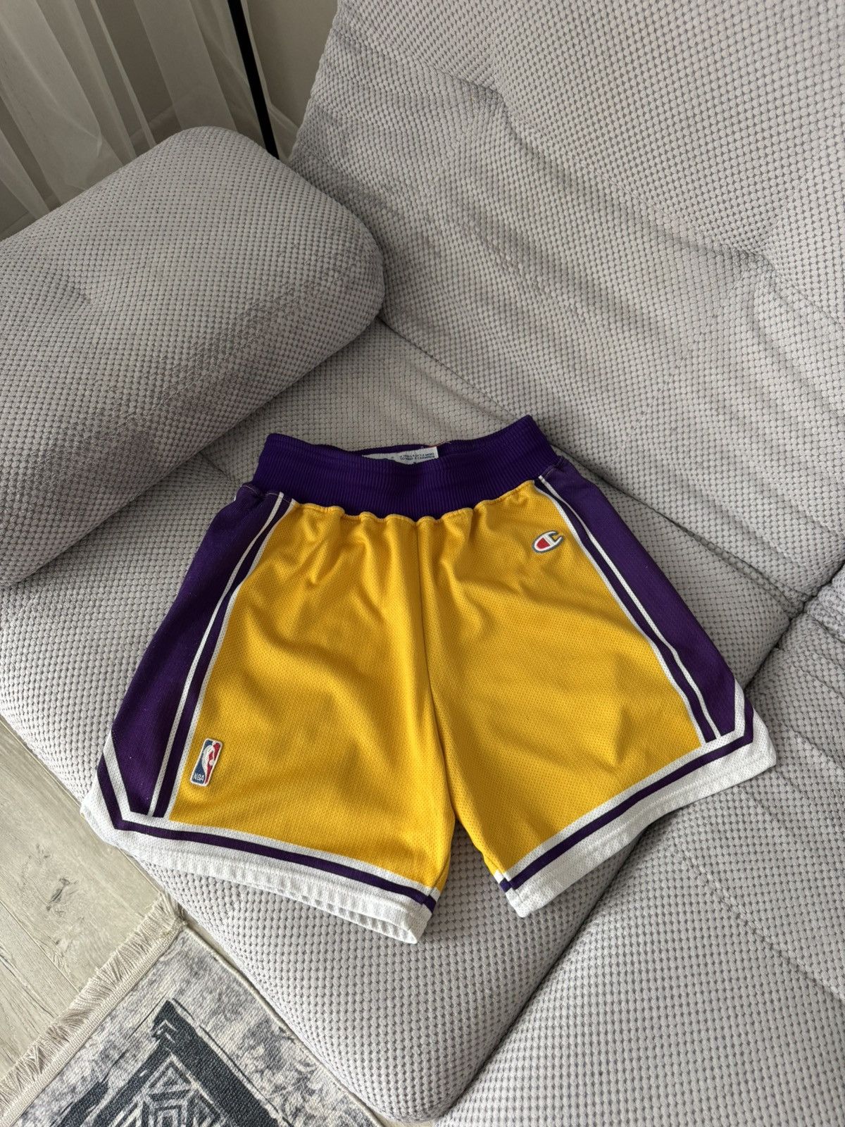 Champion Champion NBA Los Angeles Lakers Vintage Kobe Bryant Shorts Size US 32 / EU 48 - 1 Thumbnail