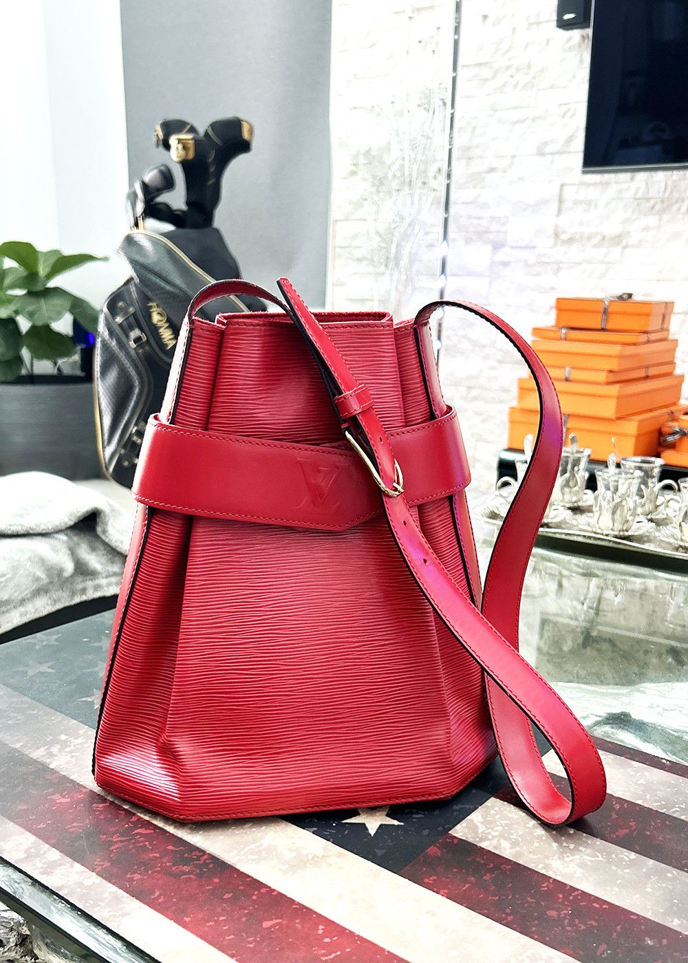 Louis Vuitton Louis Vuitton Epi Leather Bag Size ONE SIZE - 10 Thumbnail
