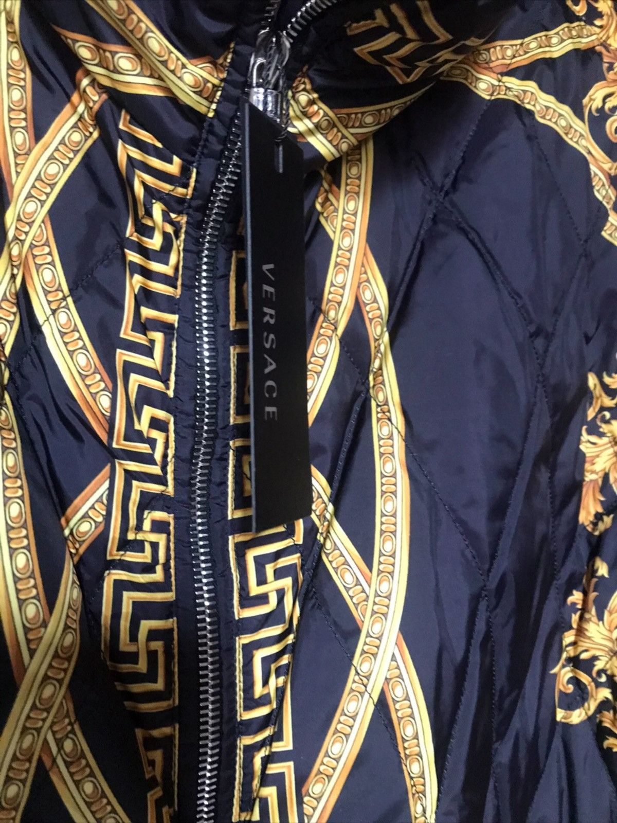 Versace VERSACE LOGO MEDUSA Mens Down Jacket Size 46 Size US S / EU 44-46 / 1 - 4 Thumbnail