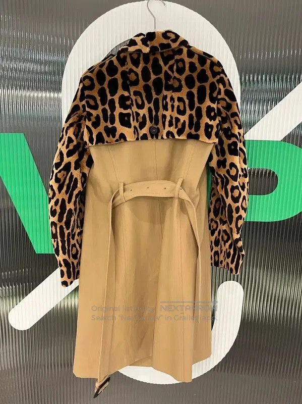 Burberry Burberry Brown Leopard Print Cotton Trench Coat. Size M / US 6-8 / IT 42-44 - 2 Thumbnail