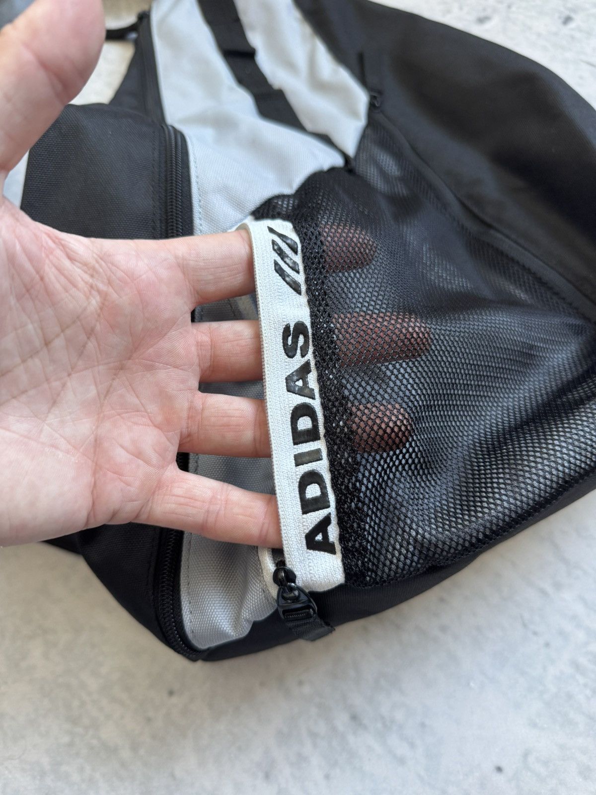 Adidas × Vintage Adidas sling bag Y2K vintage Size ONE SIZE - 6 Thumbnail
