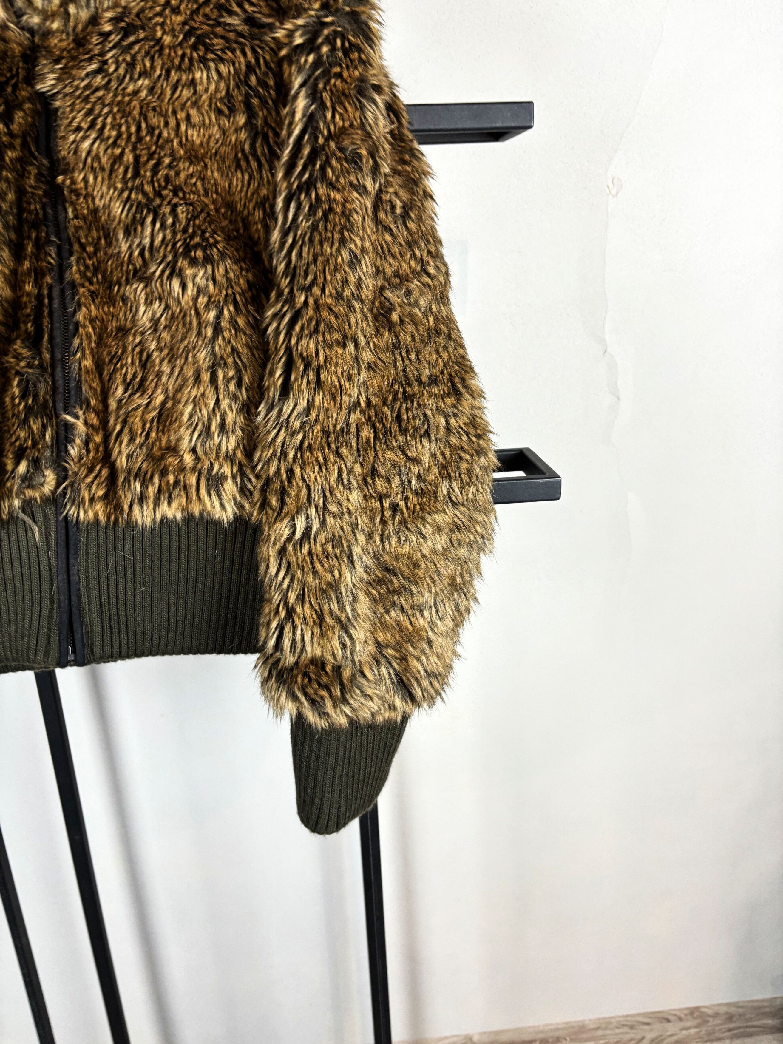 Vintage Y2K Faux Fur Jacket Cropped Brown Soft Grunge Streetwear Fit Size US S / EU 44-46 / 1 - 4 Thumbnail
