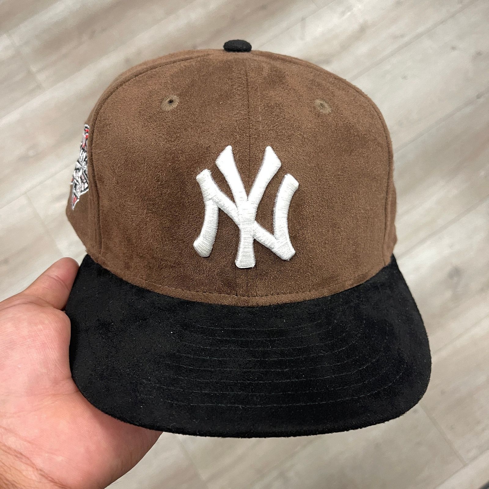 New Era New Era New York Yankees Brown Black Suede Hat Cap 7 1/4 Size ONE SIZE - 2 Thumbnail
