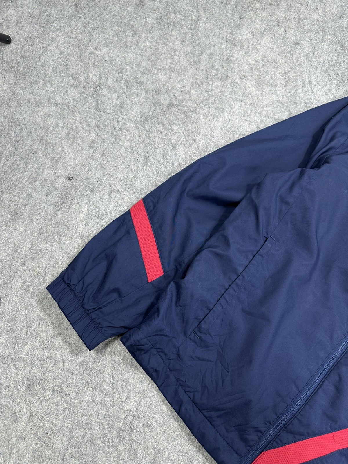 Nike NIKE ARSENAL TRAINING JACKET 2012-2013 Size US L / EU 52-54 / 3 - 3 Thumbnail