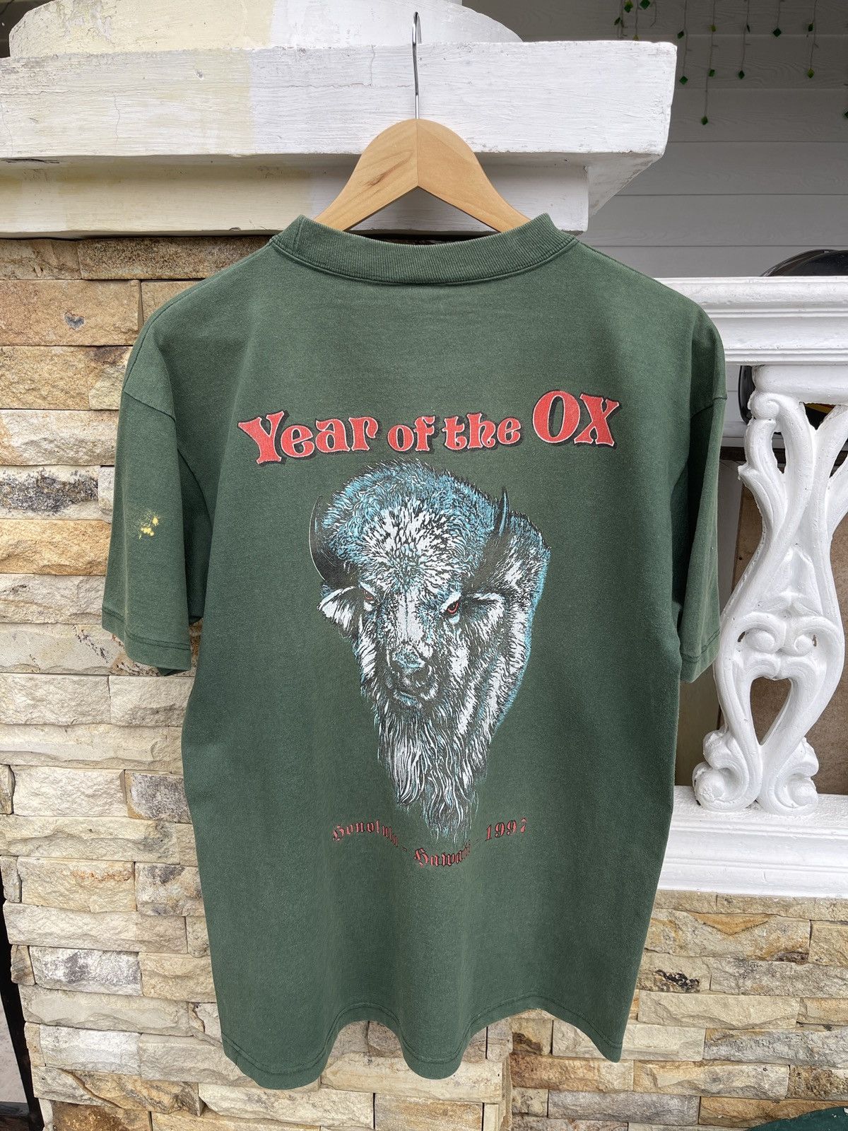 Last Drop🔥Rare🔥Vtg 90s Year Of The Ox Sun Faded Thrashed Tee