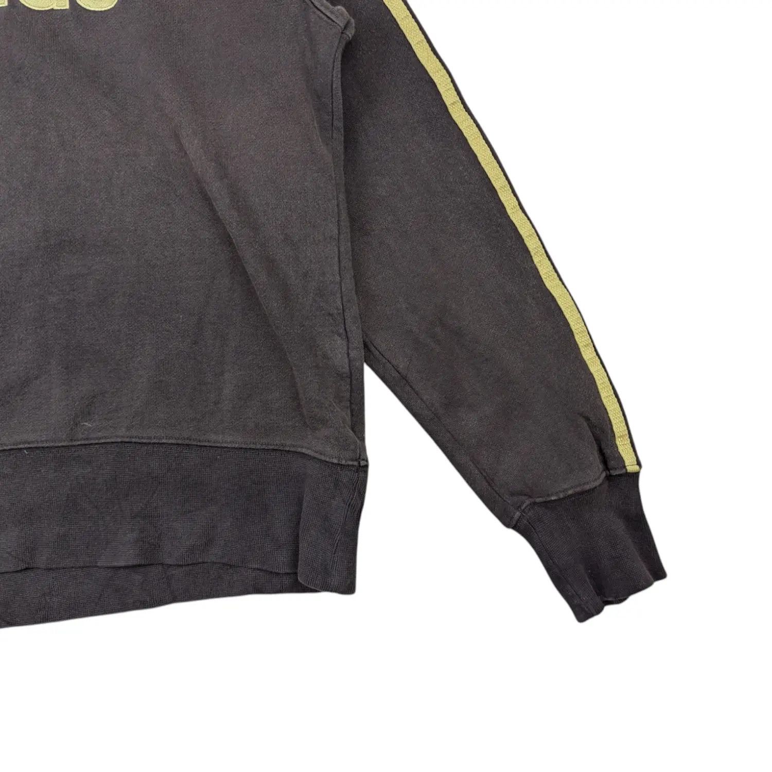 Adidas Vintage 2000's ADIDAS Big Spell Out Hoodie Sweatshirt Size US S / EU 44-46 / 1 - 5 Thumbnail
