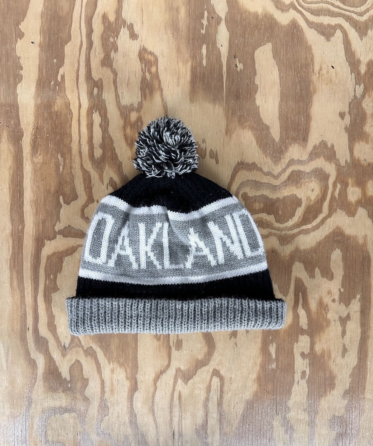 47 Brand × NFL LAS VEGAS OAKLAND RAIDERS 2-TONE CALGARY '47 BRAND BEANIE Size ONE SIZE - 2 Thumbnail