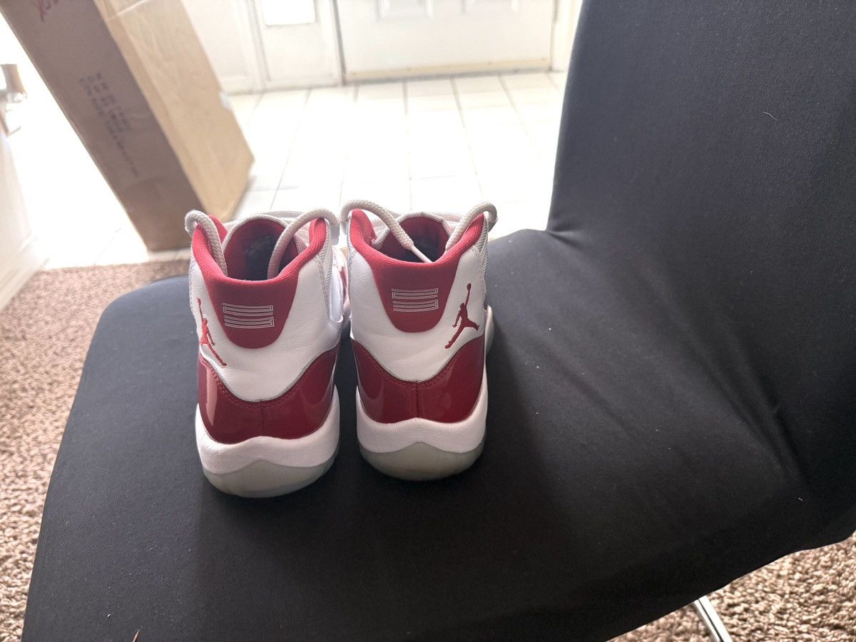 Jordan Brand Cherry Jordan 11’s Size US 9.5 / EU 42-43 - 6 Thumbnail