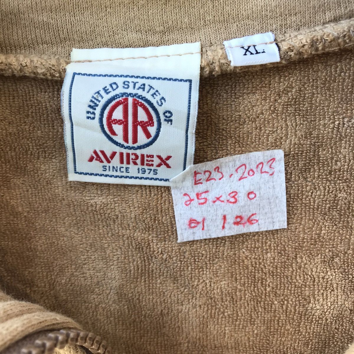 Avirex Vibtage camel animal embroidered linen wool sweatshirt Size US XL / EU 56 / 4 - 9 Thumbnail