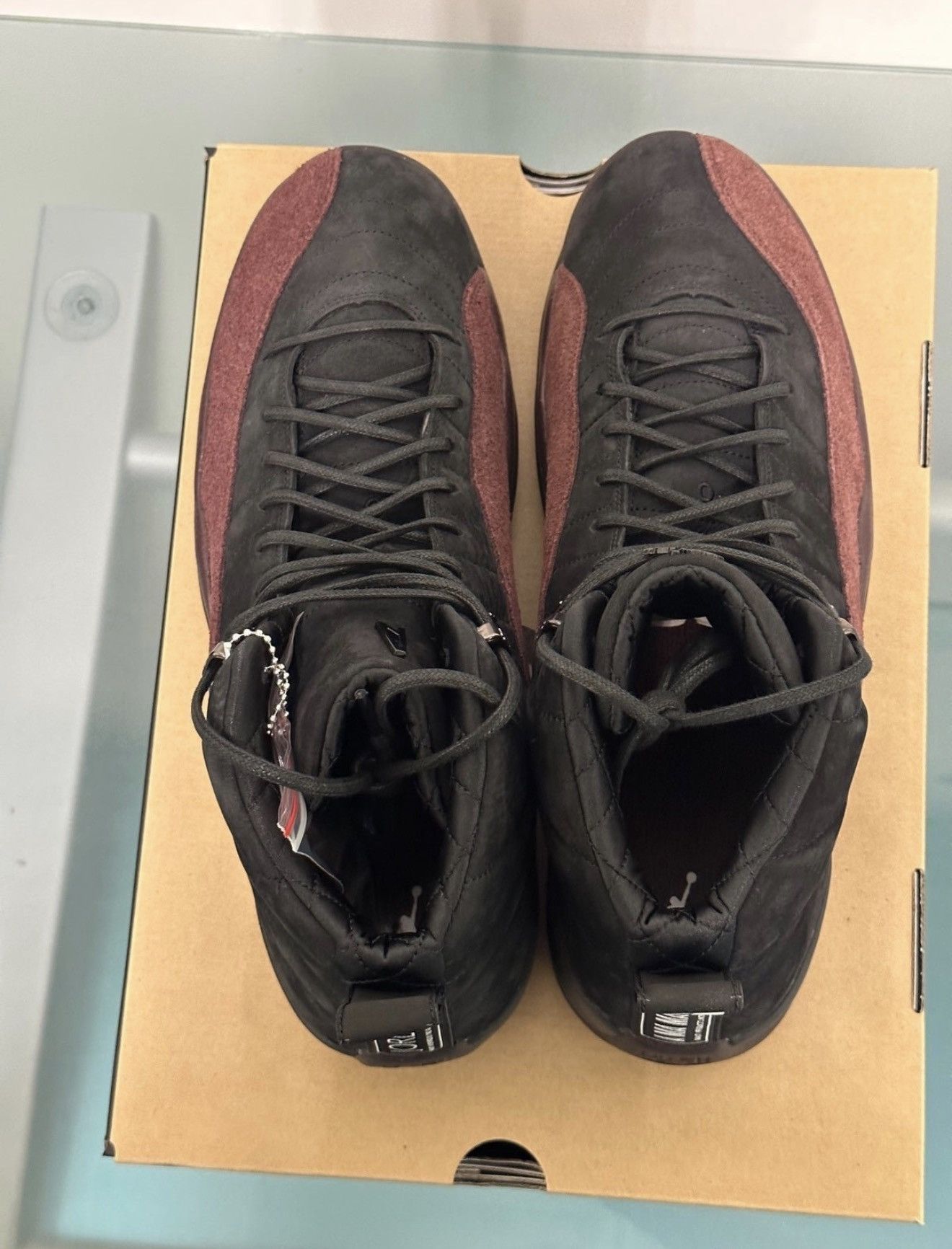 A Ma Maniere × Jordan Brand A Ma Maniere Air Jordan 12 Black Burgundy Sz 15.5 W / 14 M Size US 14 / EU 47 - 6 Thumbnail