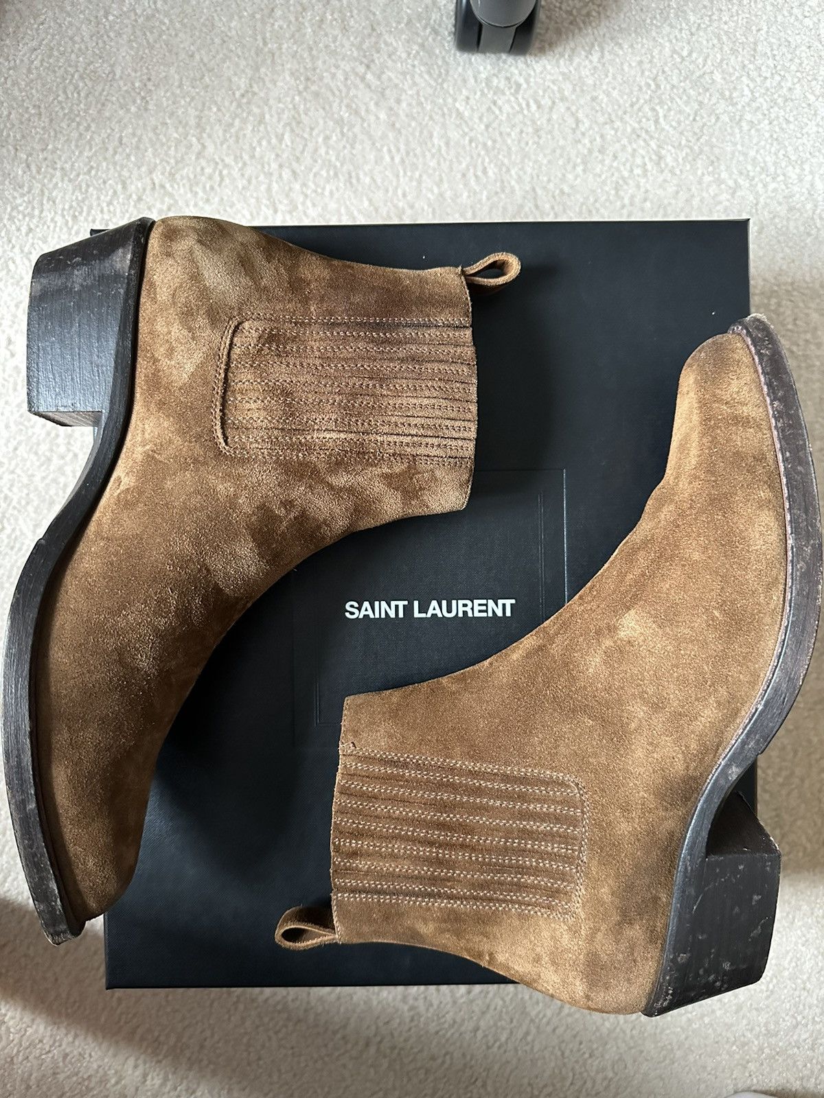 image of Saint Laurent Paris Saint Laurent Dakota Chelsea Boot in Brown, Men's (Size 7)