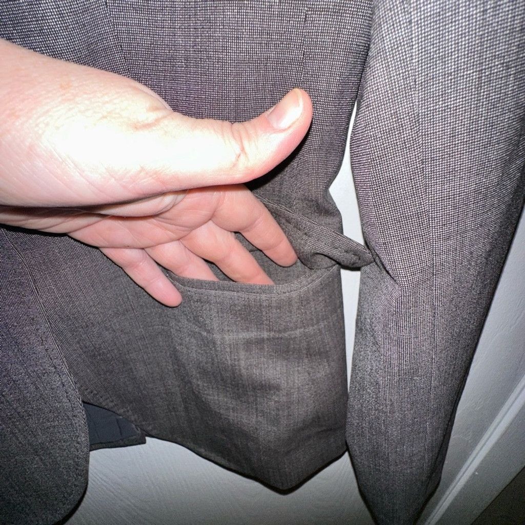 Banana Republic Banana Republic Charcoal Grid Fitted Sz 4 Wool Blazer Size S / US 4 / IT 40 - 4 Thumbnail