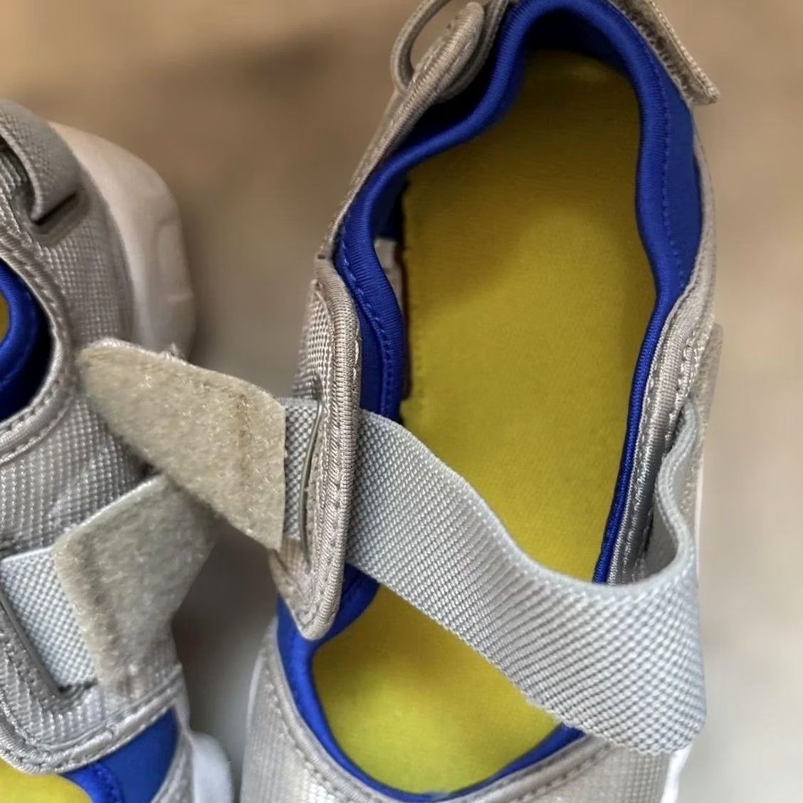 Nike Nike Air Rift Tabi Sneakers Sandals Silver Womens 6.0US Sneake Size US 6 / IT 36 - 3 Thumbnail