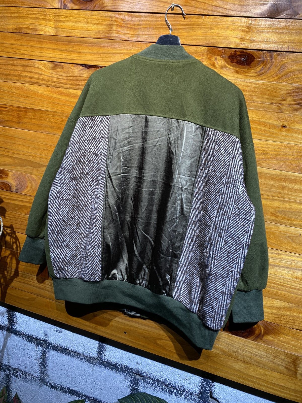 Japanese Brand Bittoko Olive Green Bomber Jacket Unisex Vintage Streetwear Size US L / EU 52-54 / 3 - 9 Thumbnail