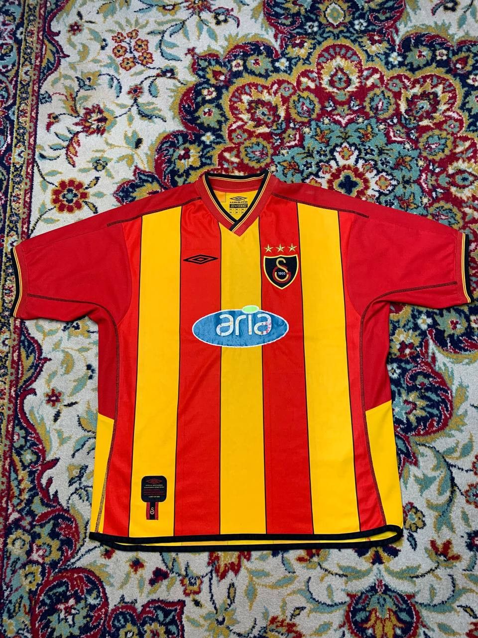 Umbro VINTAGE UMBRO GALATASARAY FOOTBALL SHIRT JERSEY TURKEY HOME Size US XL / EU 56 / 4 - 1 Thumbnail