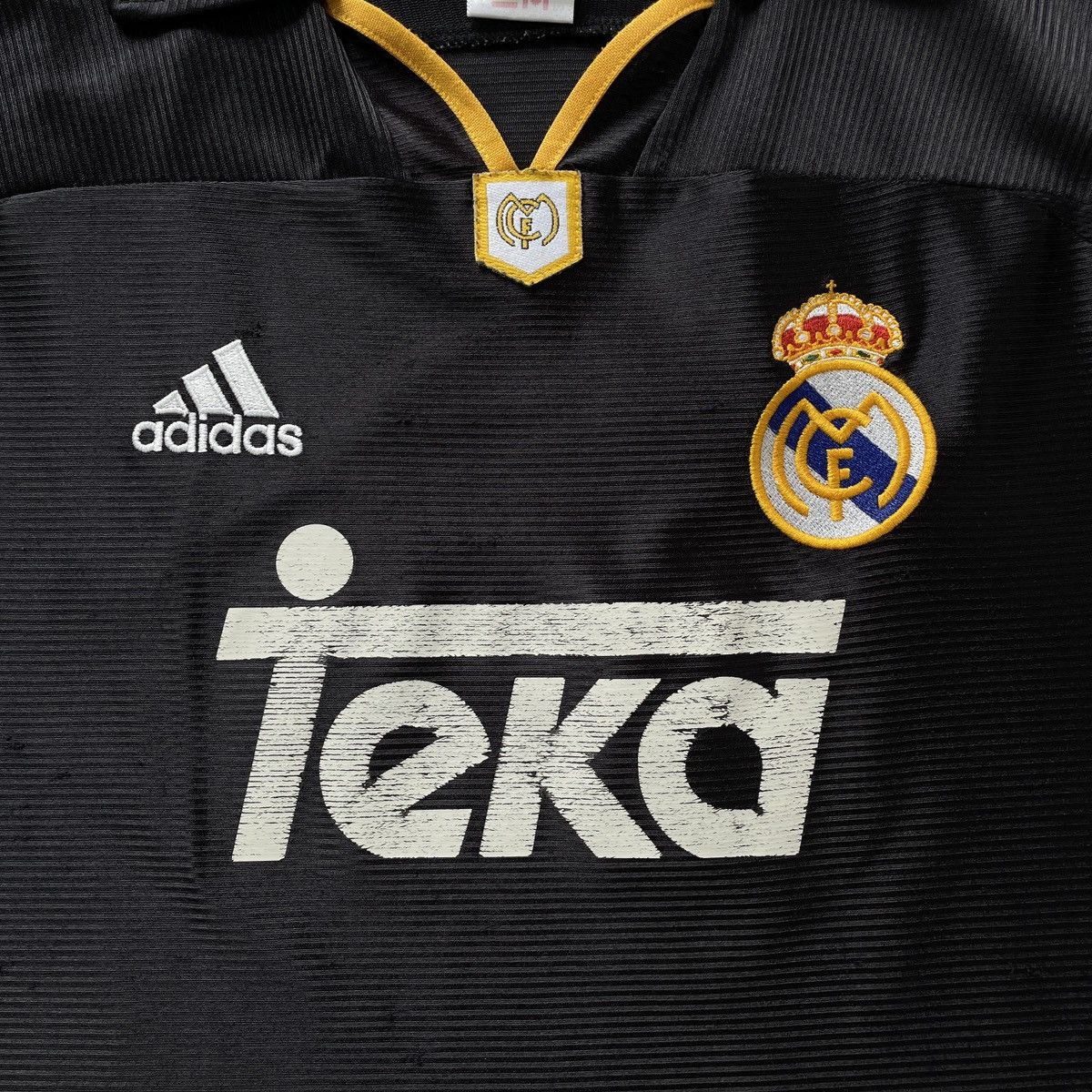 Adidas Vintage Real Madrid Away Jersey Shirt Rare 1999/2001 size L Size US L / EU 52-54 / 3 - 6 Thumbnail