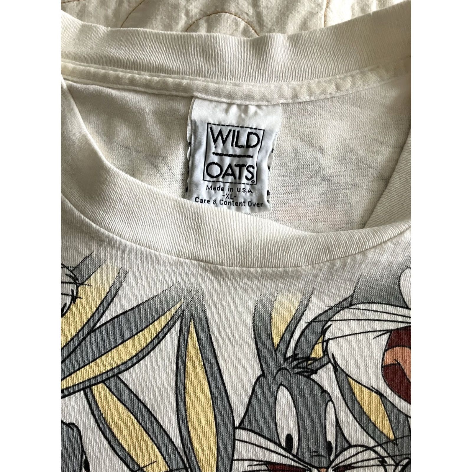 Vintage VINTAGE Bugs Bunny Looney Tunes AOP T-shirt Wild Oats XL White 1992 90s USA Men Size US XL / EU 56 / 4 - 4 Thumbnail