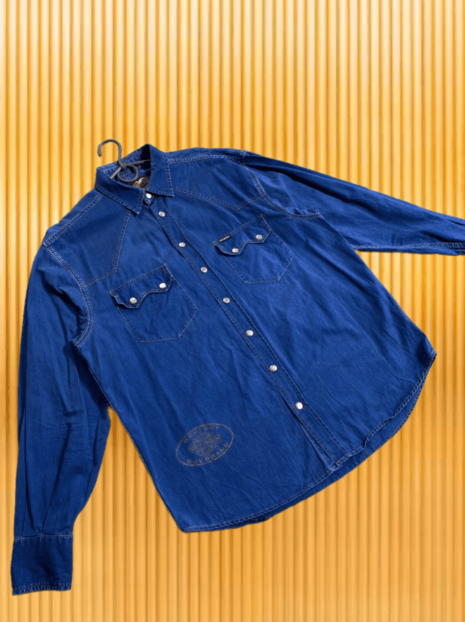 Harley Davidson [M] VTG Y2K Harley Davidson Looney Tunes Taz Denim Shirt Size US XL / EU 56 / 4 - 1 Thumbnail