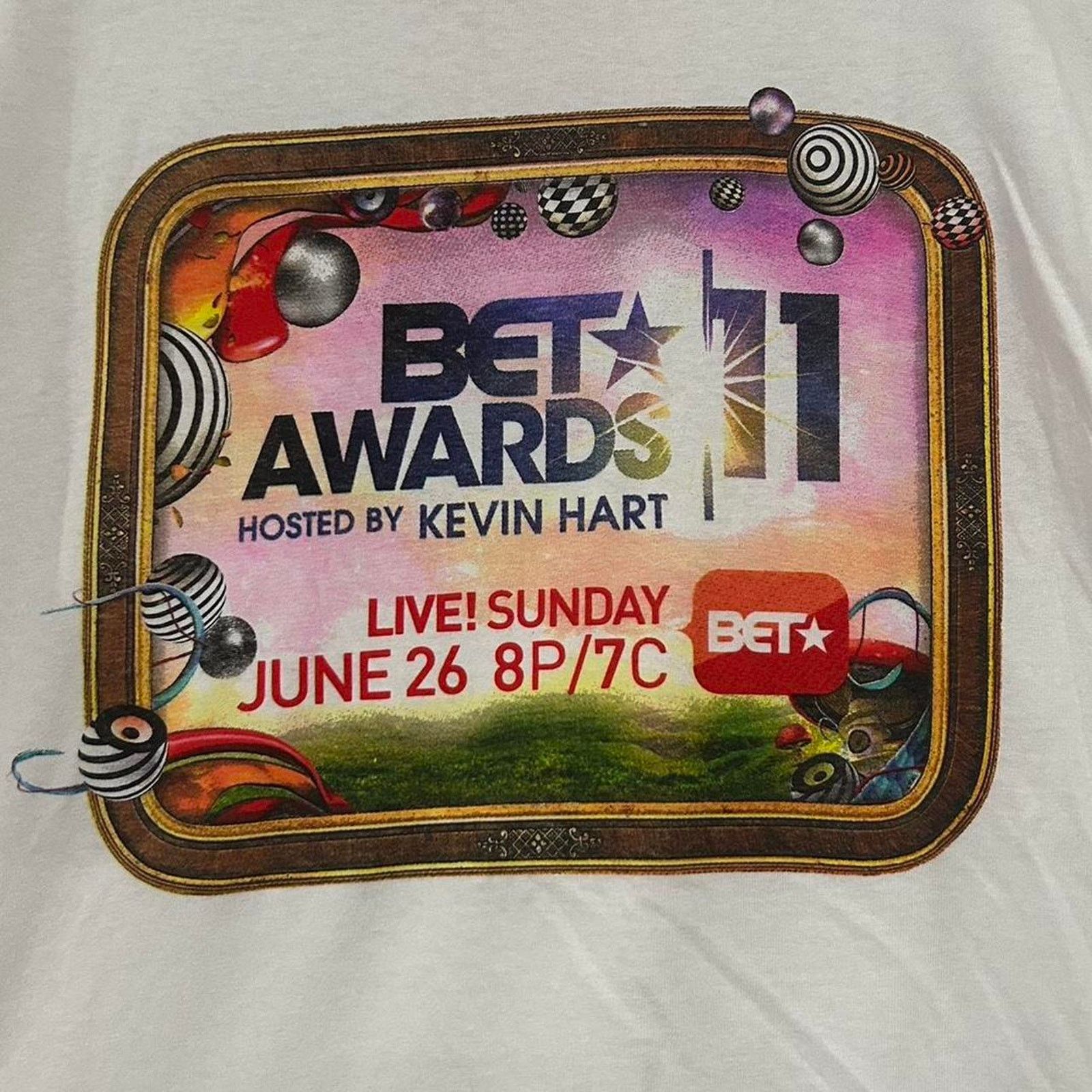 Gildan 2011 BET Awards Hosted By Kevin Hart Tee Shirt Size US L / EU 52-54 / 3 - 2 Thumbnail