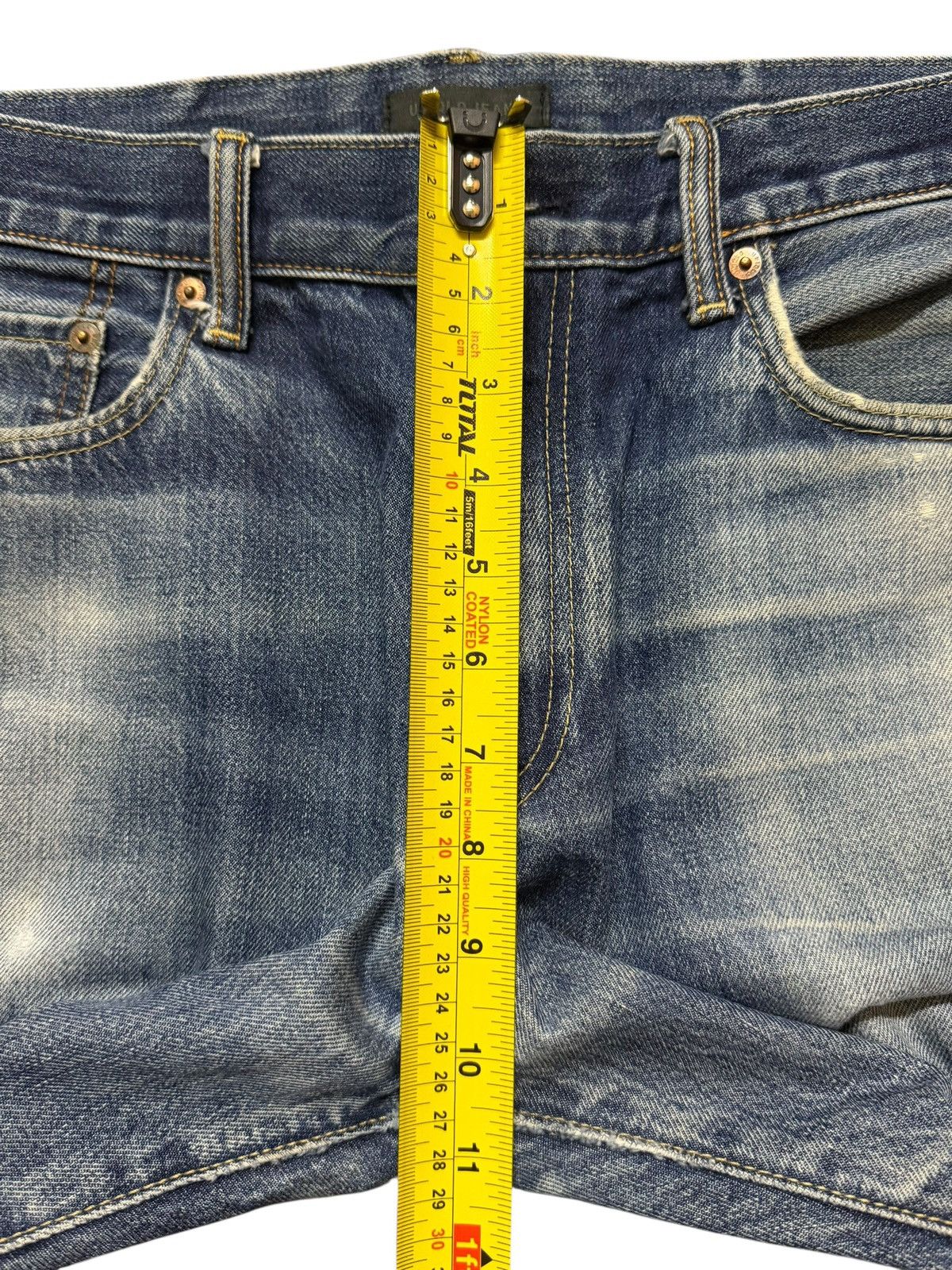 Uniqlo Vintage Y2K Japanese Uniqlo Blue Faded Wash Regular Fits Size US 33 - 12 Thumbnail