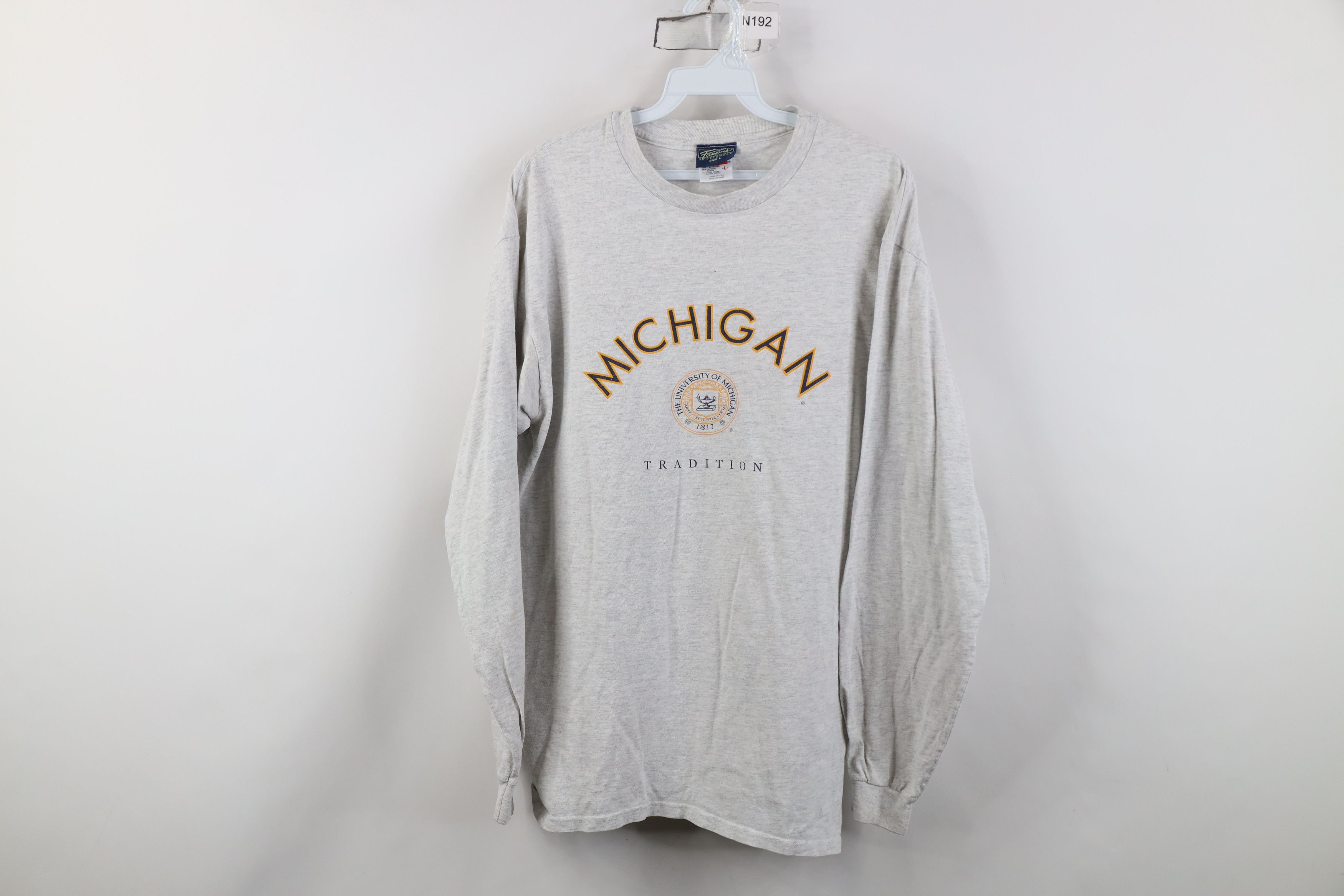 Vintage Vintage 90s University of Michigan Long Sleeve T-Shirt USA Size US L / EU 52-54 / 3 - 1 Thumbnail