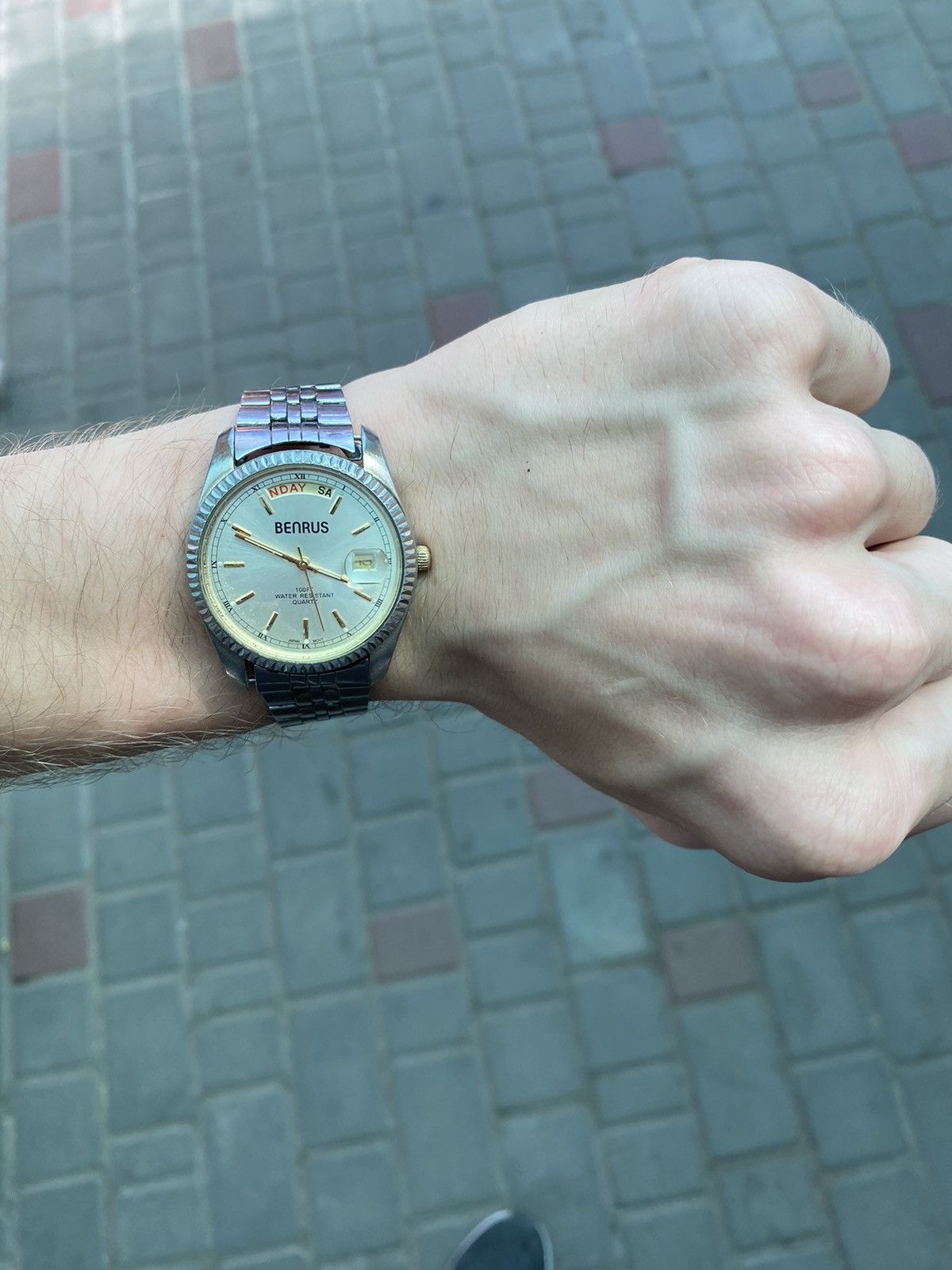 Japanese Brand Benrus Water Resistant Quartz Watch Size ONE SIZE - 1 Thumbnail