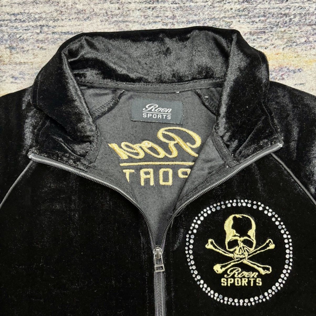 Roen 2000s Roen - Velvet Tracktop Jacket Size US M / EU 48-50 / 2 - 11 Thumbnail