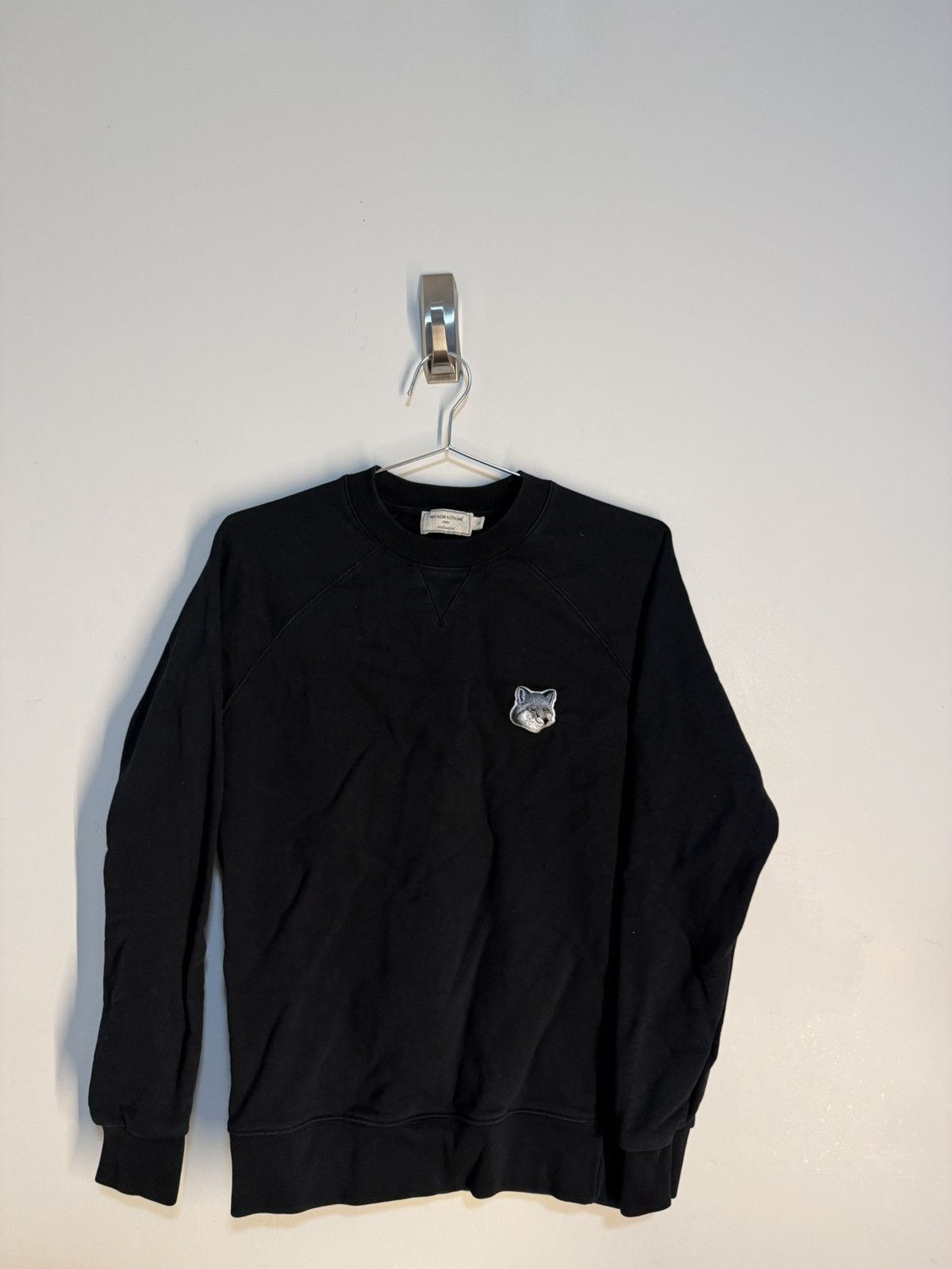 Maison Kitsune Maison Kitsuné Grey Fox Head Patch Sweatshirt Size S / US 4 / IT 40 - 1 Thumbnail