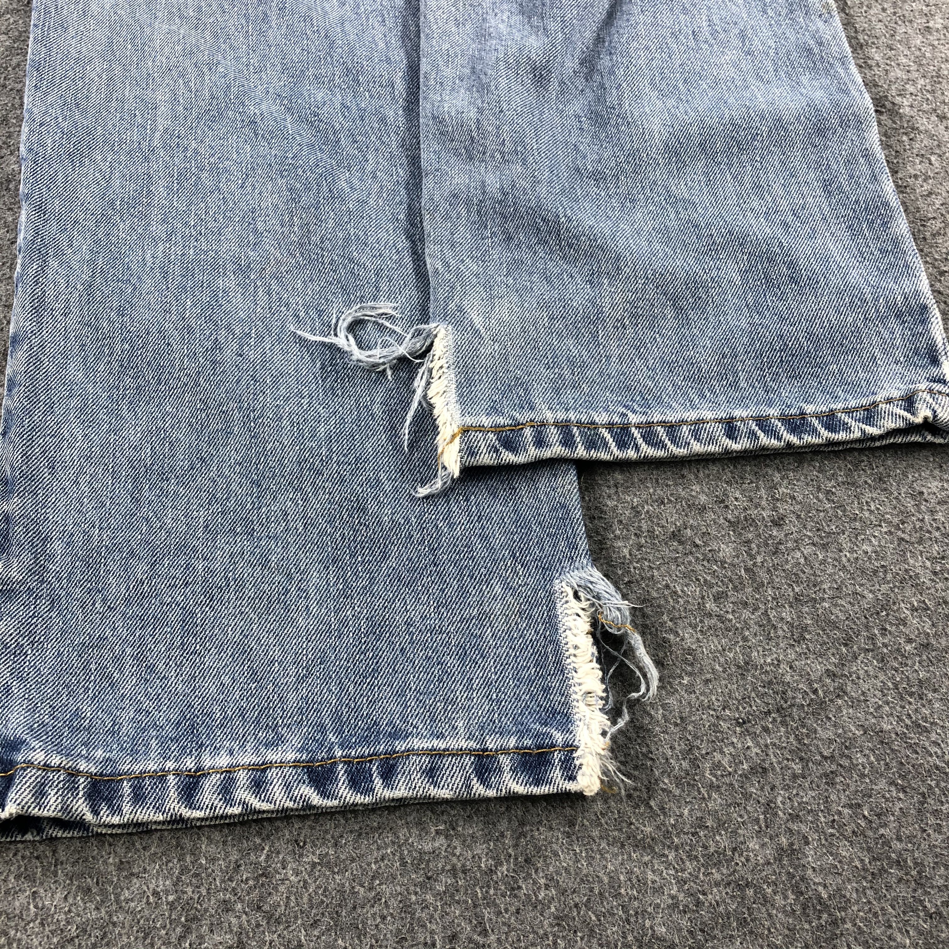 Levi's Vintage Blue Wash Levis 550 Jeans-J1621 Size US 31 - 6 Thumbnail
