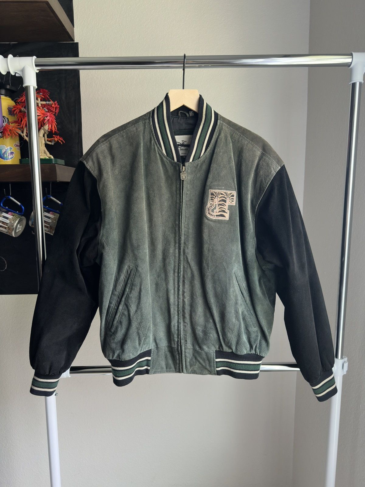 Disney Vintage Disney Tigger Varsity Jacket Green Black Size US M / EU 48-50 / 2 - 1 Thumbnail