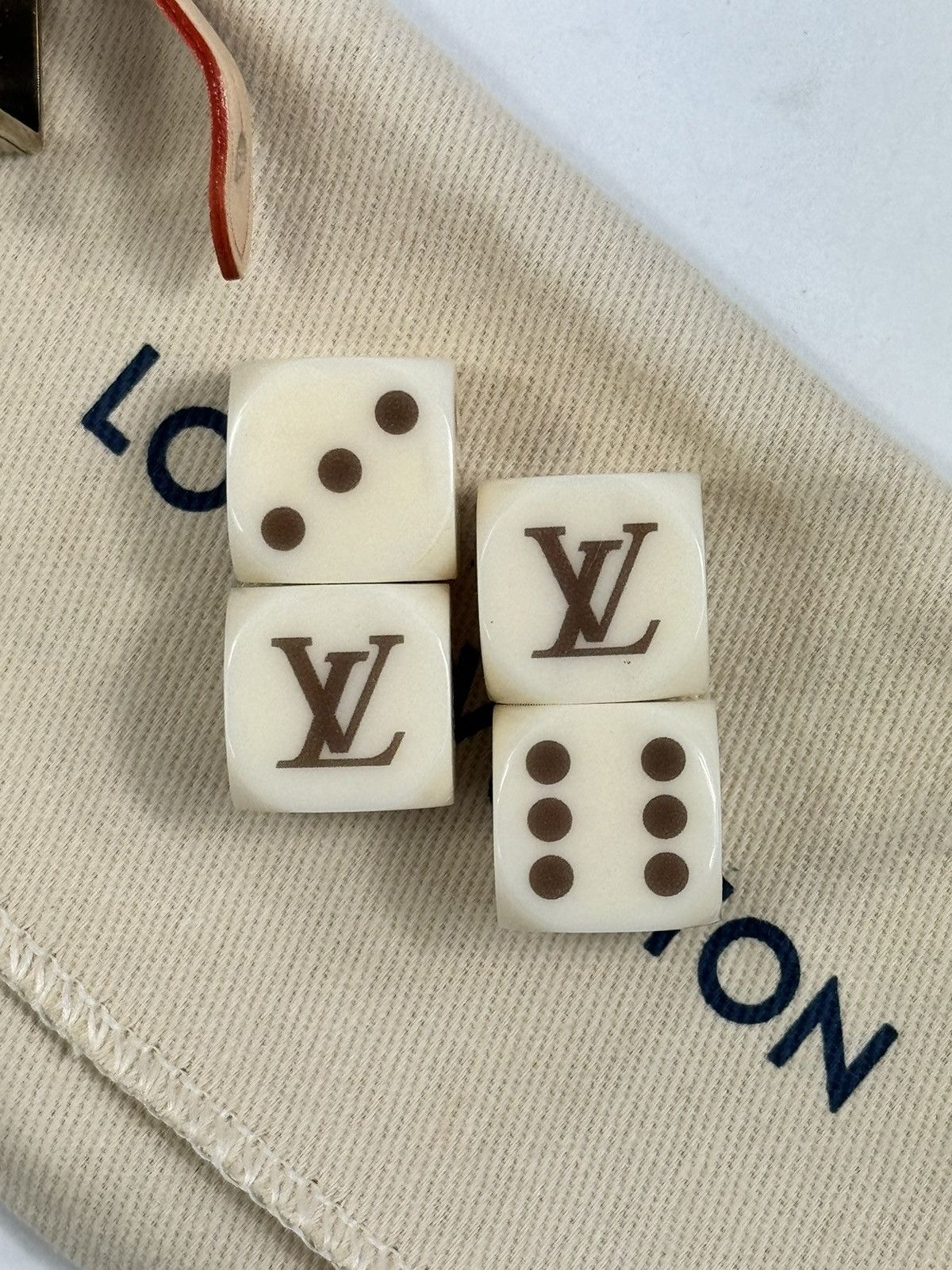 Louis Vuitton × Pharrell DICE LOVERS CHARM Size ONE SIZE - 11 Thumbnail