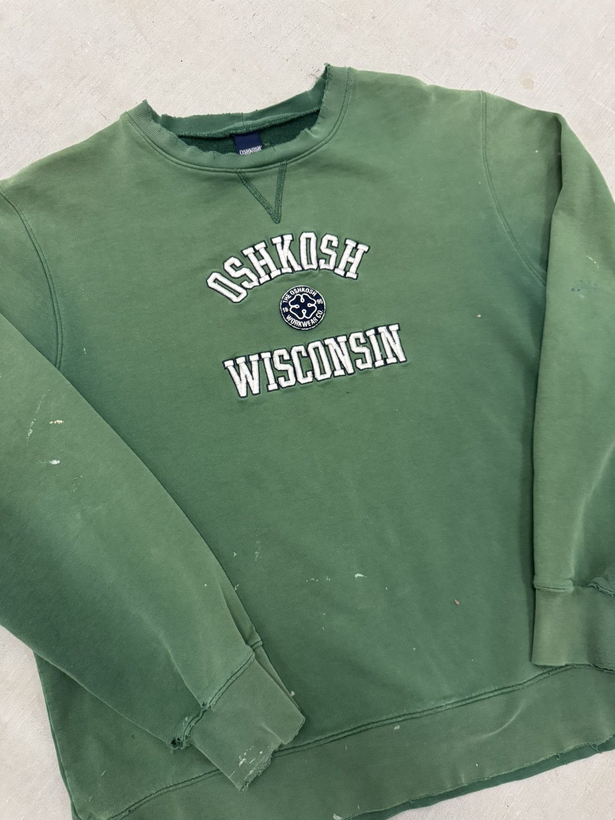 4GSELLER Vintage Distressed OshKosh Faded Green Crewneck Size US XL / EU 56 / 4 - 3 Thumbnail