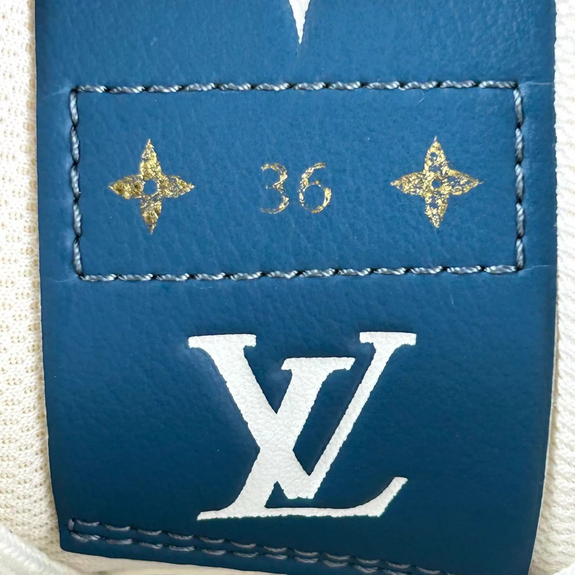 Louis Vuitton LV mismatched blue Monogram sneakers 36 Size US 5.5 / IT 35.5 - 7 Thumbnail