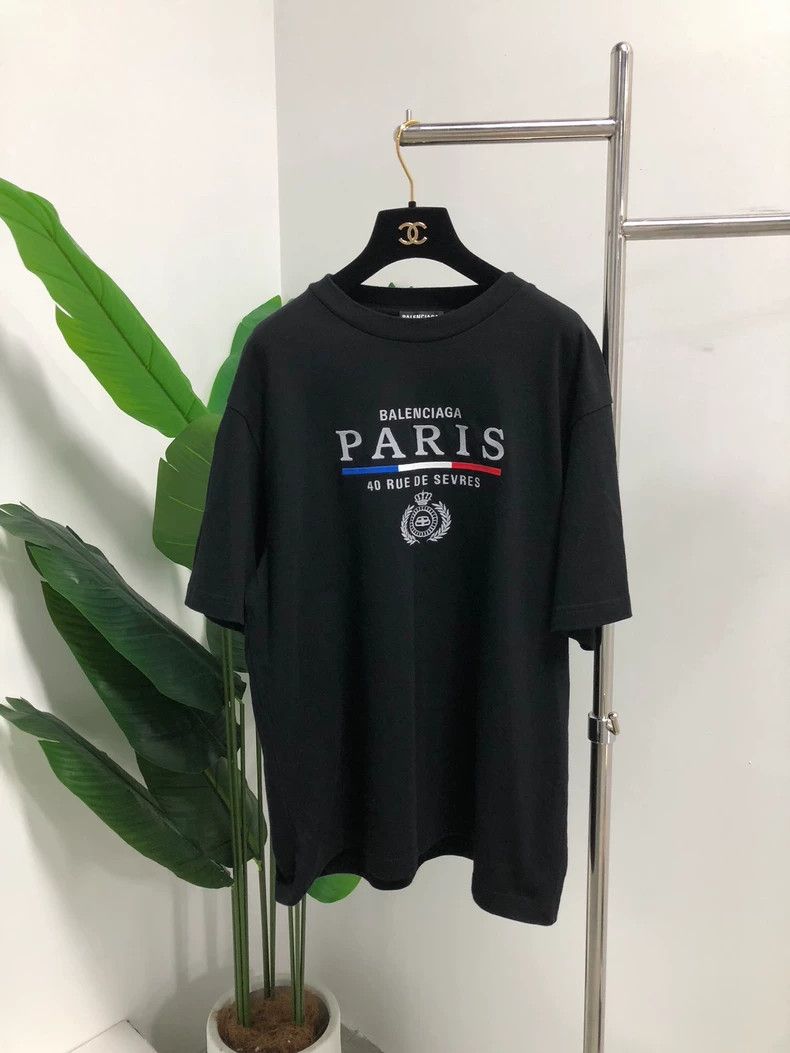 Balenciaga Balenciaga Crown Wheat Short Sleeve T-Shirt Black S Size US S / EU 44-46 / 1 - 1 Thumbnail