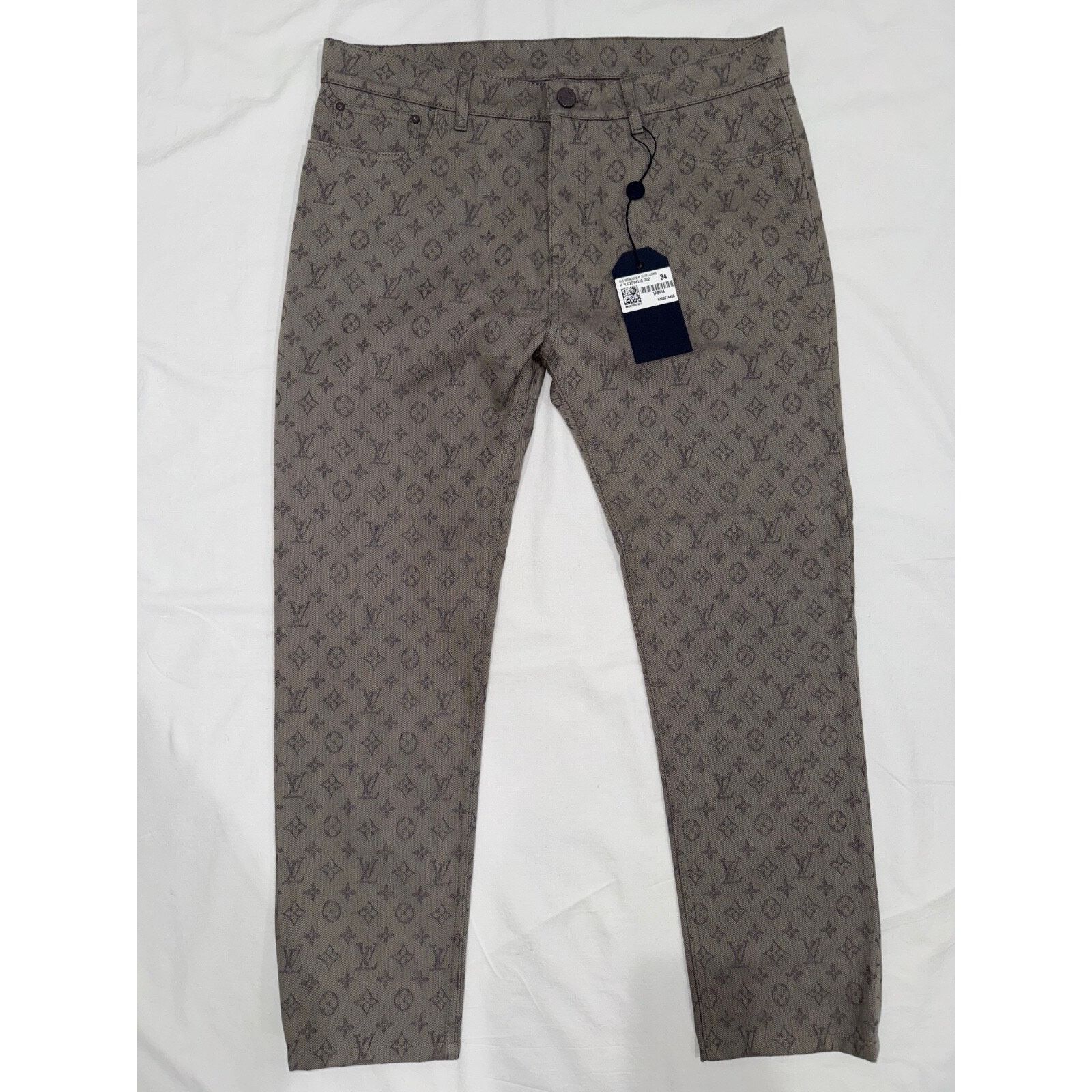 Louis Vuitton Louis Vuitton DL0 Monogram Slim Jeans All Over Logo Grey Size US 34 / EU 50 - 2 Thumbnail