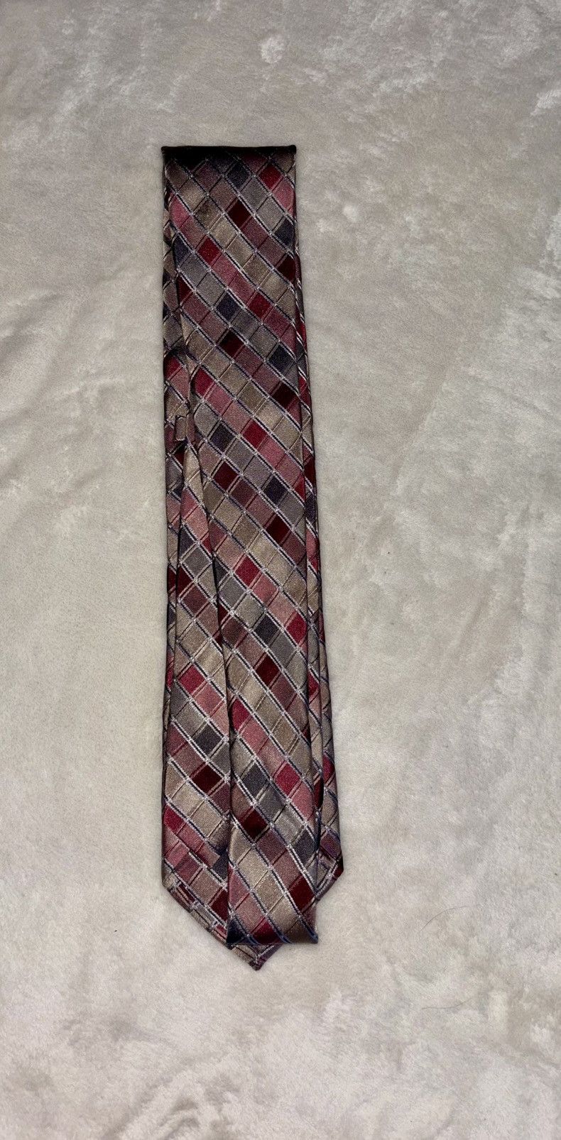 Calvin Klein CALVIN KLEIN 100% Silk Tie - EUC Size ONE SIZE - 4 Thumbnail