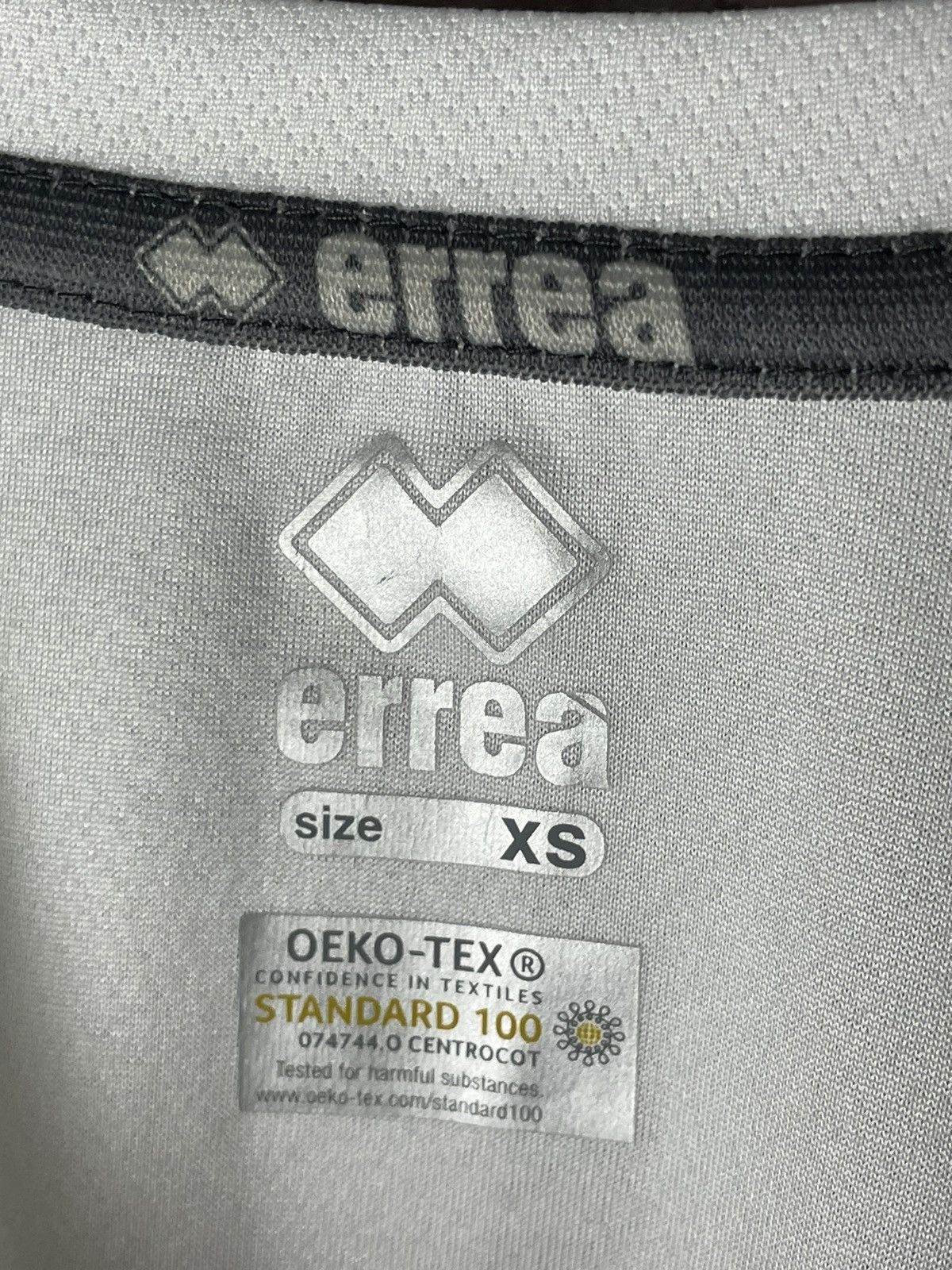 Vintage Vintage Errea Queens Park Rangers jersey Size US XS / EU 42 / 0 - 7 Thumbnail