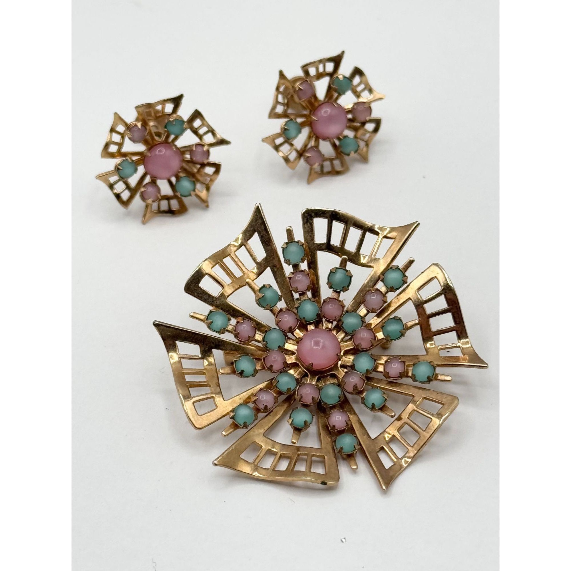 Vintage Vintage pink and blue glass filigree flower brooch pin and e Size ONE SIZE - 2 Thumbnail