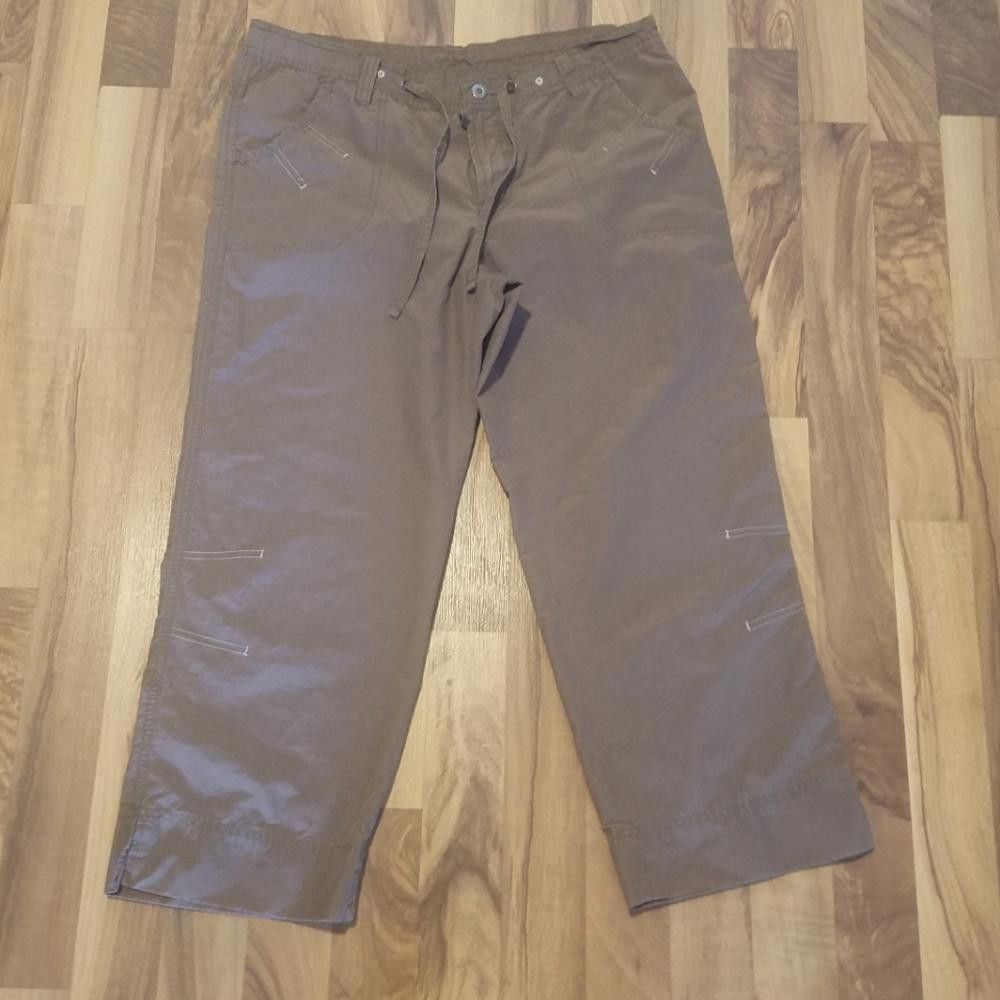Columbia Columbia Capri Pants Size Small Size 28" / US 6 / IT 42 - 1 Thumbnail