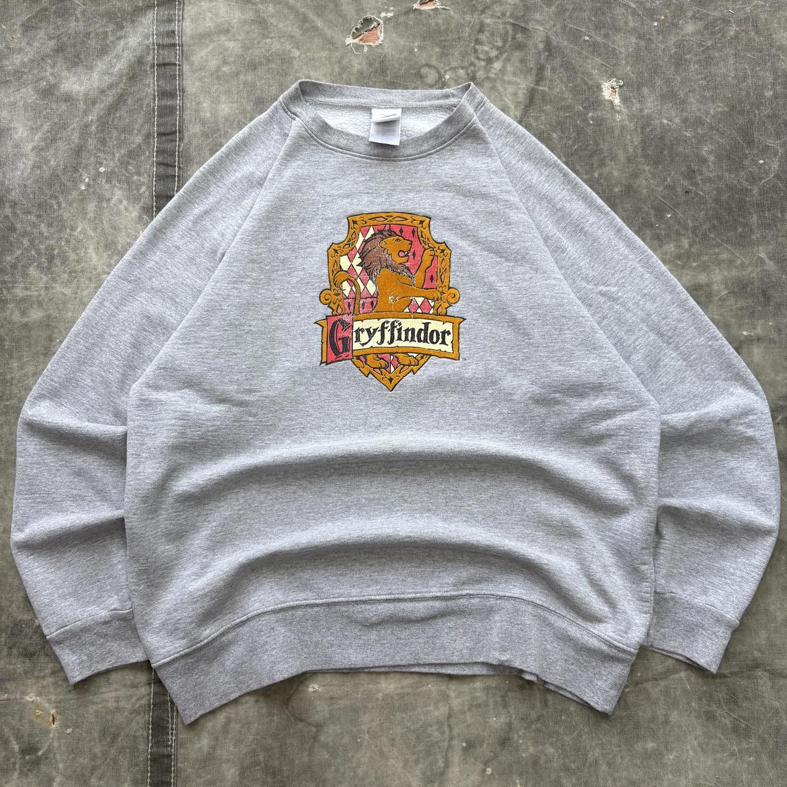 Vintage Vintage Y2K Gryffindor Harry Potter Movie Flock Sweatshirt Size US L / EU 52-54 / 3 - 1 Thumbnail