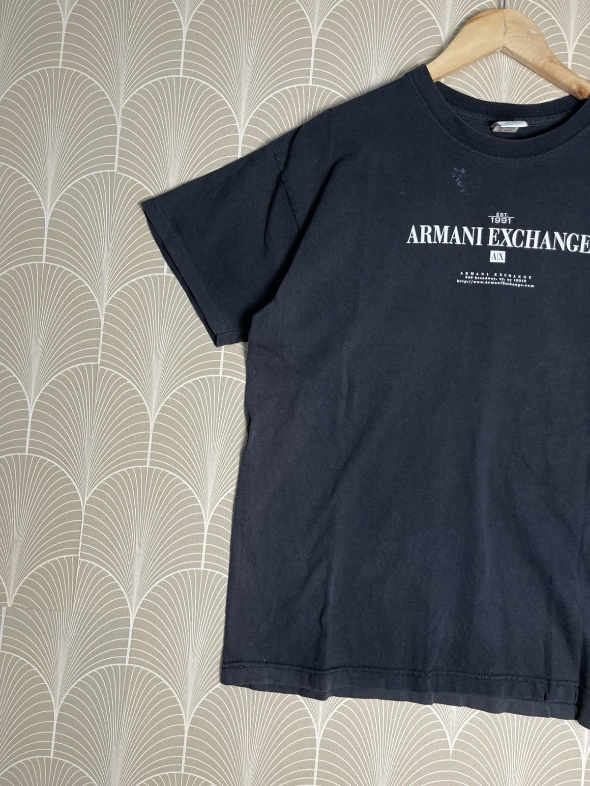 Armani Exchange × Vintage VINTAGE 90s ARMANI EXCHANGE CENTER LOGO TSHIRT SINGLE STITCH Size US L / EU 52-54 / 3 - 3 Thumbnail