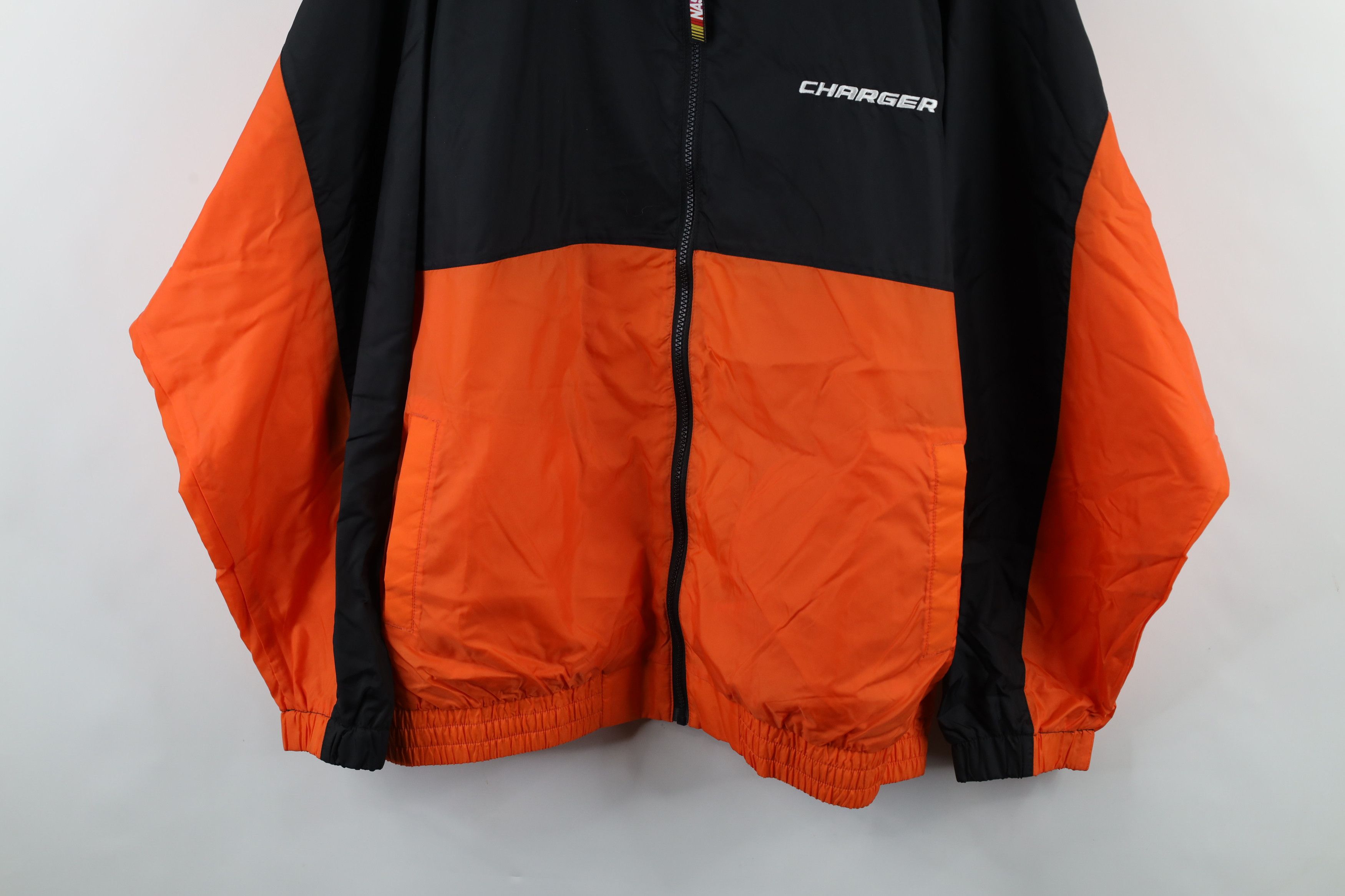 Vintage Vintage Y2K 2005 NASCAR Charger Full Zip Windbreaker Jacket Size US XL / EU 56 / 4 - 3 Thumbnail