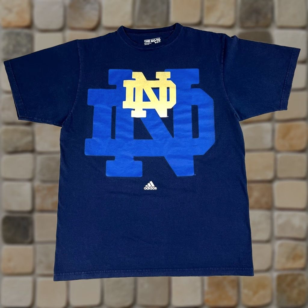Adidas adidas Notre Dame Fighting Irish T-Shirt Navy Blue Large Logo Mens Vintage Shirt Size L Size US L / EU 52-54 / 3 - 1 Thumbnail