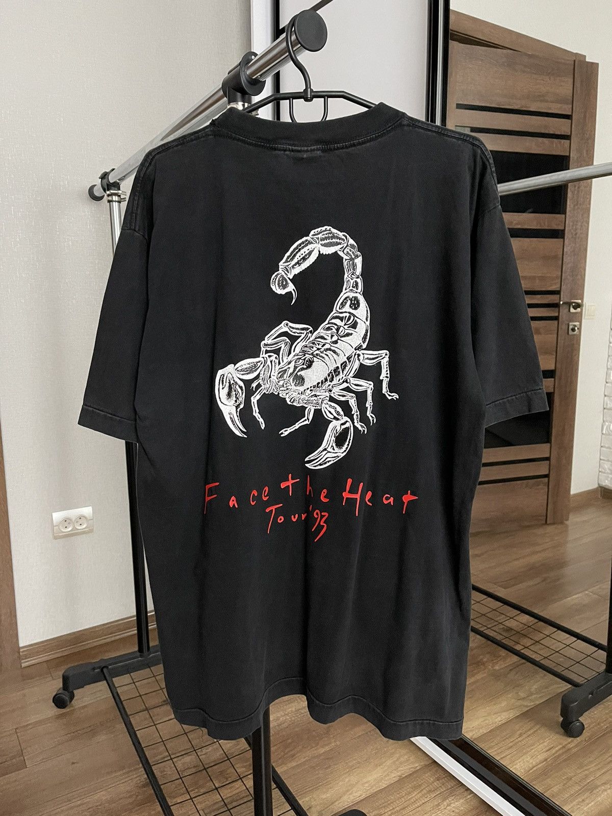 Band Tees 1993 Scorpions Vintage Face The Heat Tour Band T-Shirt Tee Size US XL / EU 56 / 4 - 8 Thumbnail