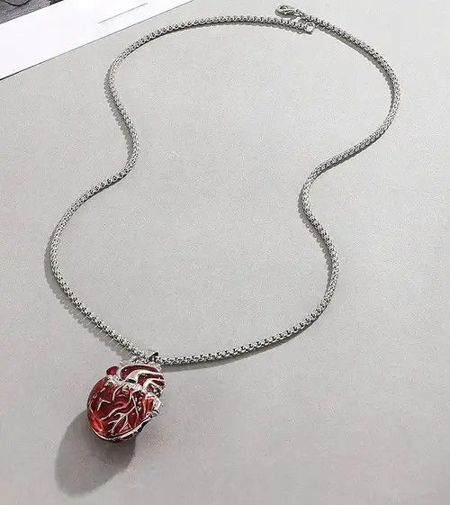 Other Vintage Red Heart Necklace Size ONE SIZE - 4 Thumbnail