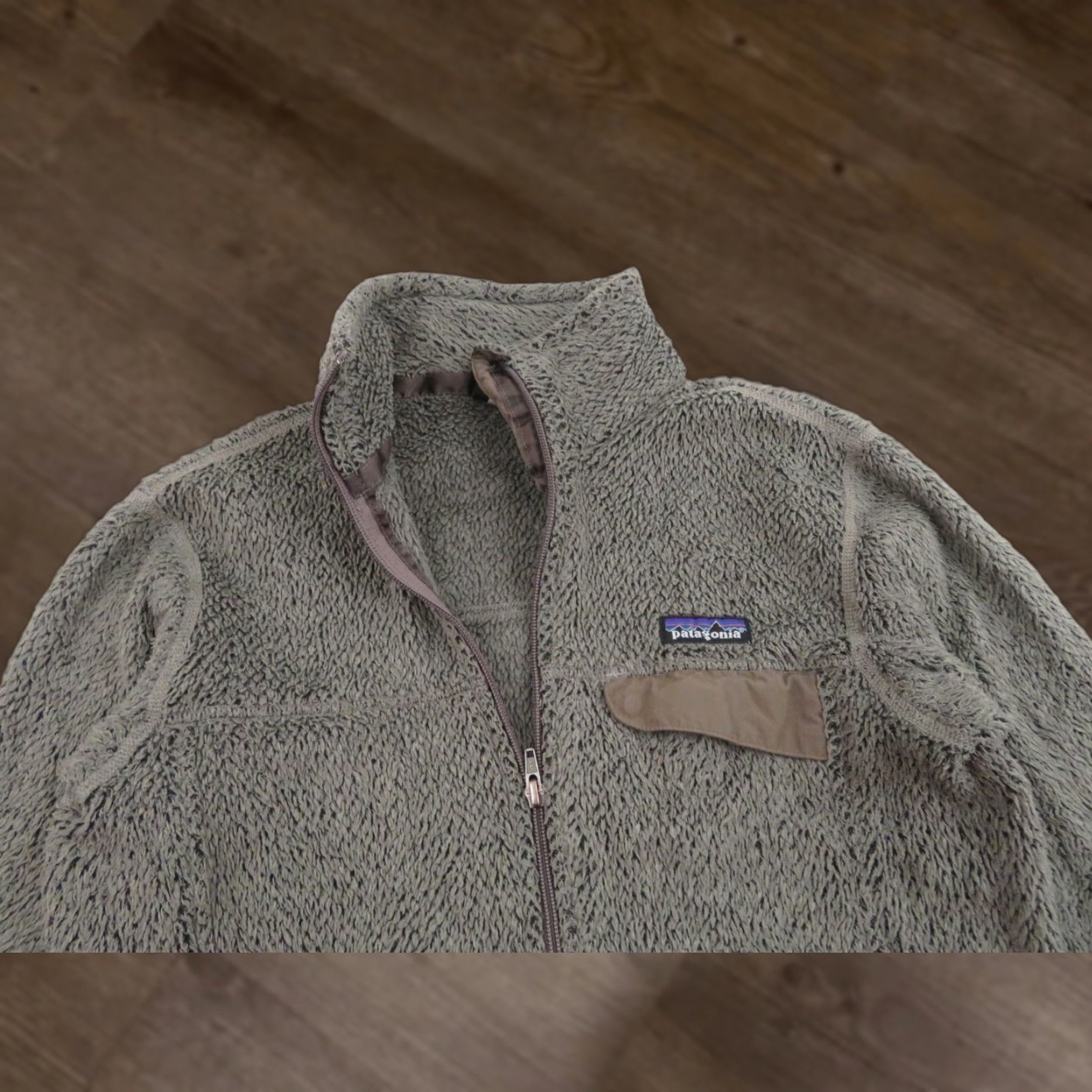 Patagonia VINTAGE Patagonia Full Zip Snap-T Fleece Jacket Womens Sz Medium Brown Jacket Regular Womens Medium Brown Patagonia Snap-T Fleece Jacket Size M / US 6-8 / IT 42-44 - 1 Thumbnail