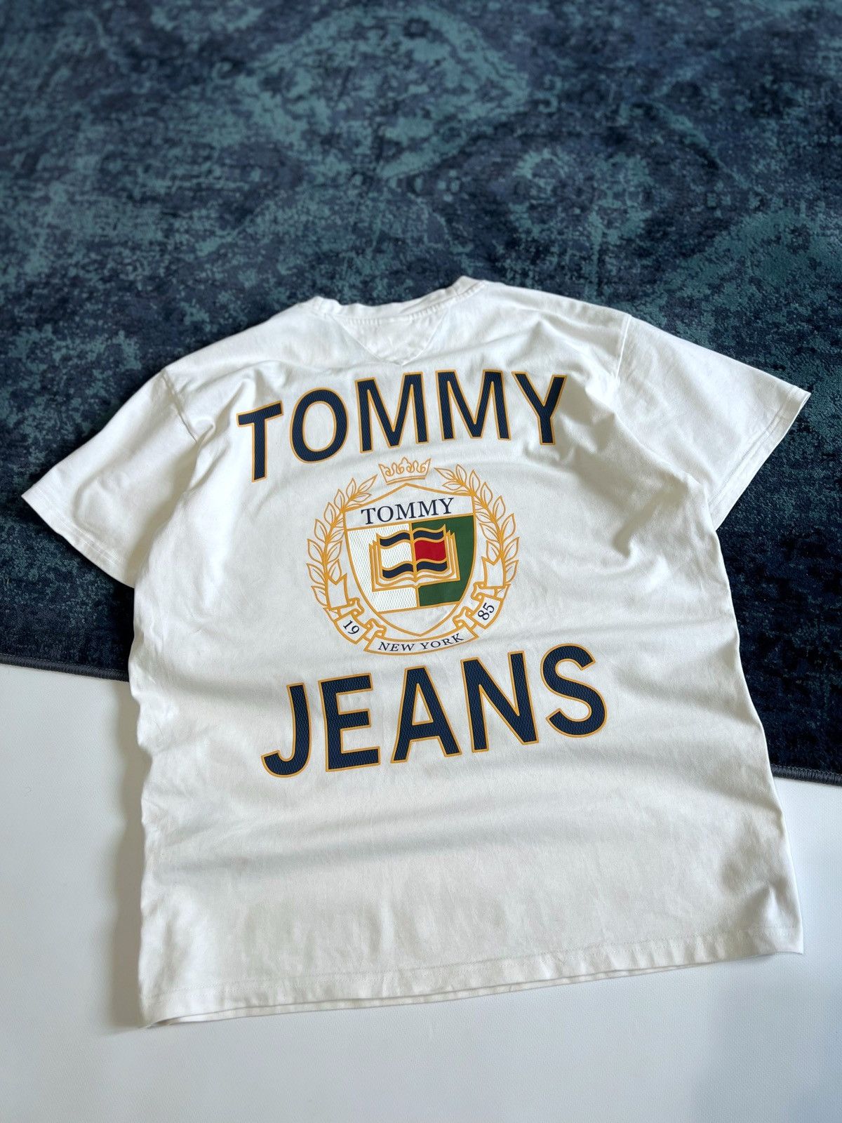 Tommy Hilfiger Tommy jeans t-shirt big logo Size US XL / EU 56 / 4 - 2 Thumbnail