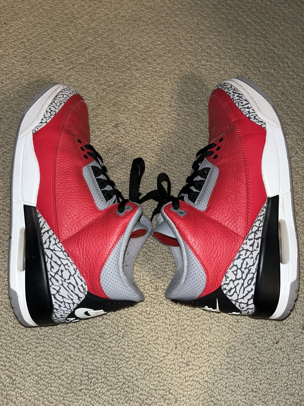 Jordan Brand Air Jordan 3 Retro SE Fire Red Size 11 Size US 11 / EU 44 - 4 Thumbnail