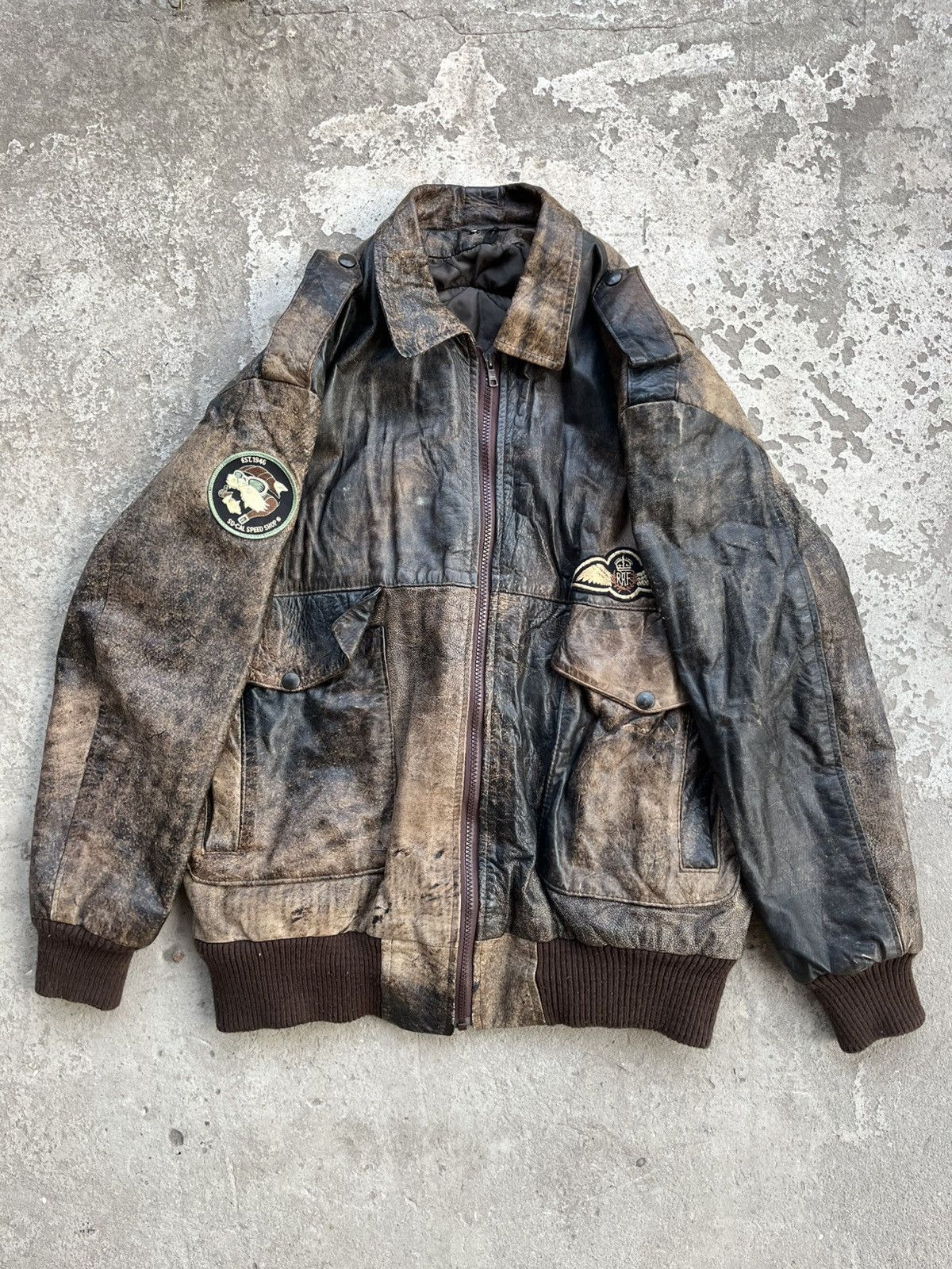 If Six Was Nine × Le Grande Bleu (L.G.B.) Thrashed Sun Faded Distressed Vintage Leather Bomber Jacket Size US M / EU 48-50 / 2 - 1 Thumbnail